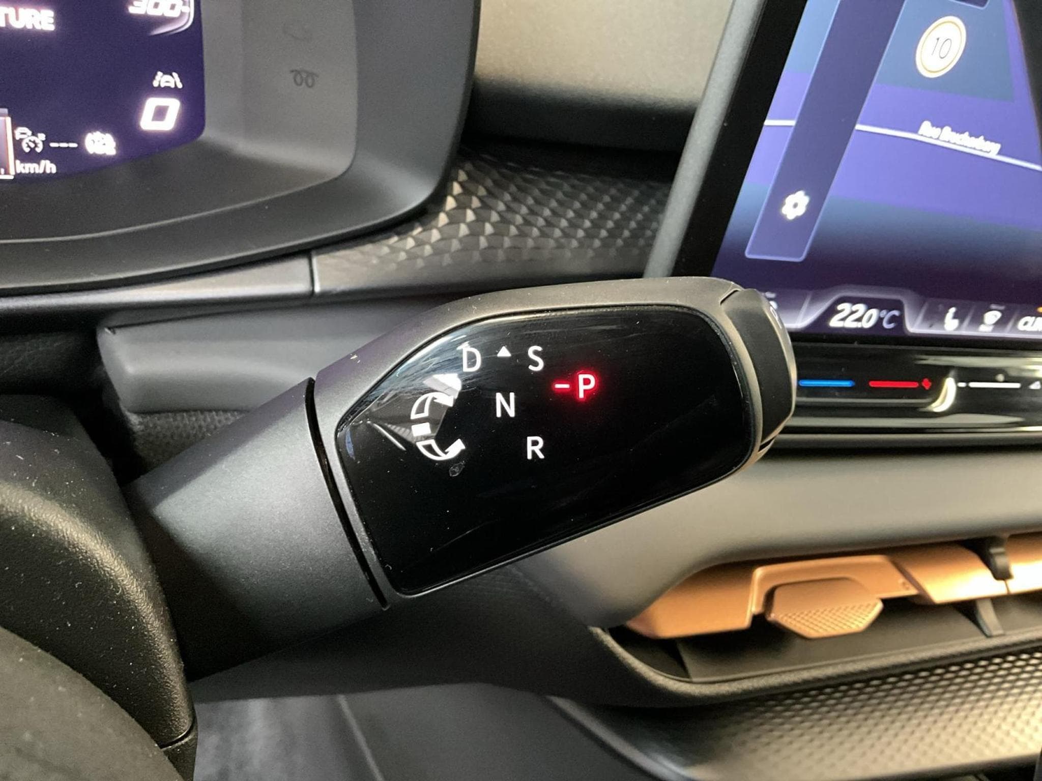 Cupra Terramar DSG+Pure-Perf.+Immersive-Sennheiser+AHK+Pano (2025) - Photo 12