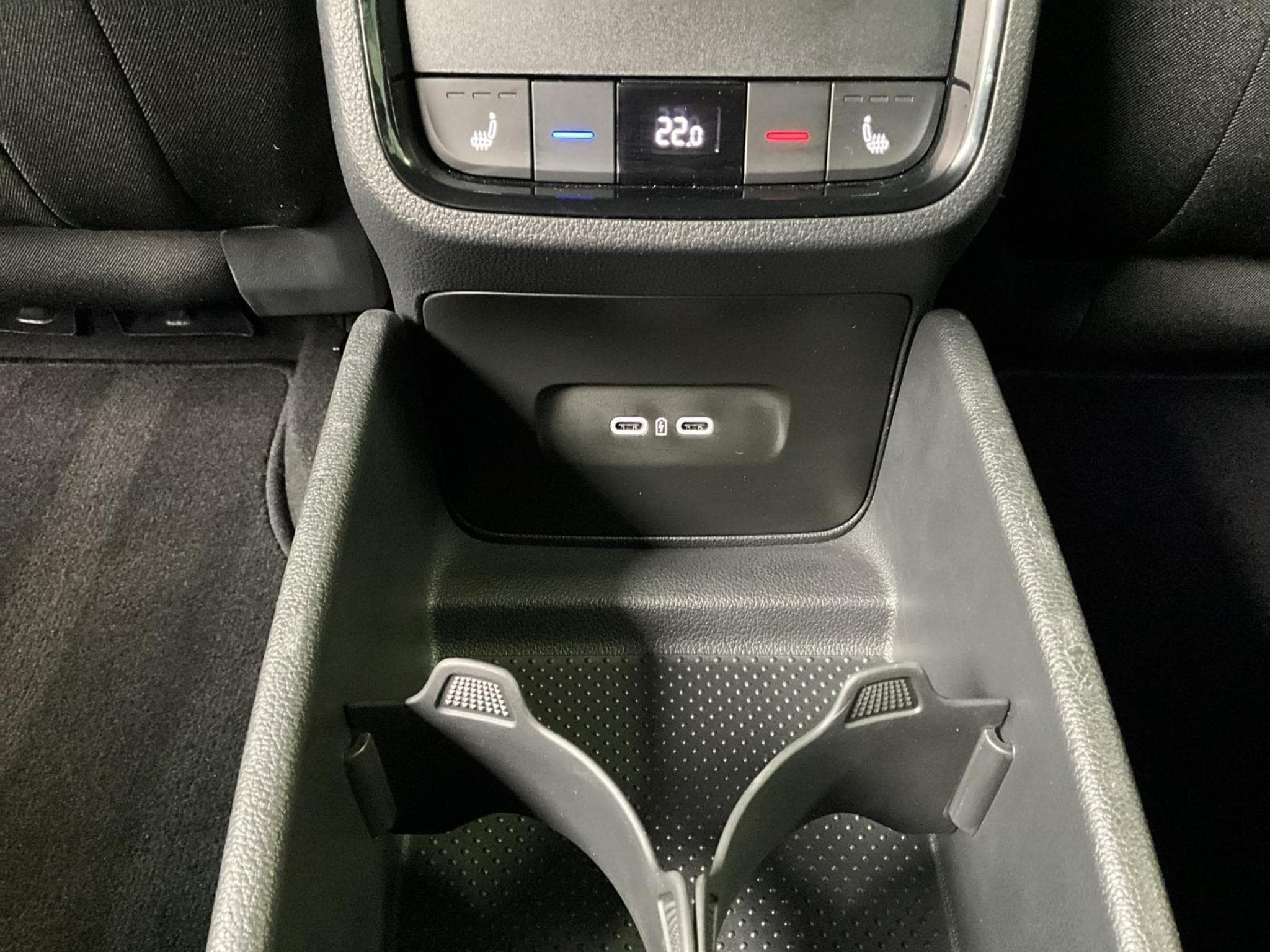 Skoda Octavia Combi+RS+DSG+CANTON+Navi (2025) - Photo 21