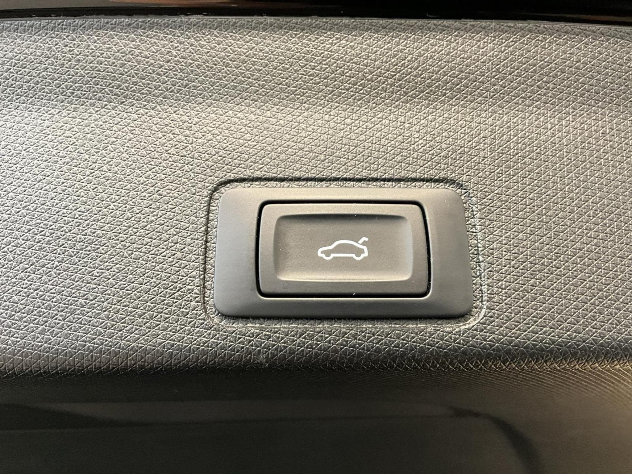 Cupra Terramar DSG+4Drive+immersive-Sennheiser+AHK+Pano (2025) - Photo 19