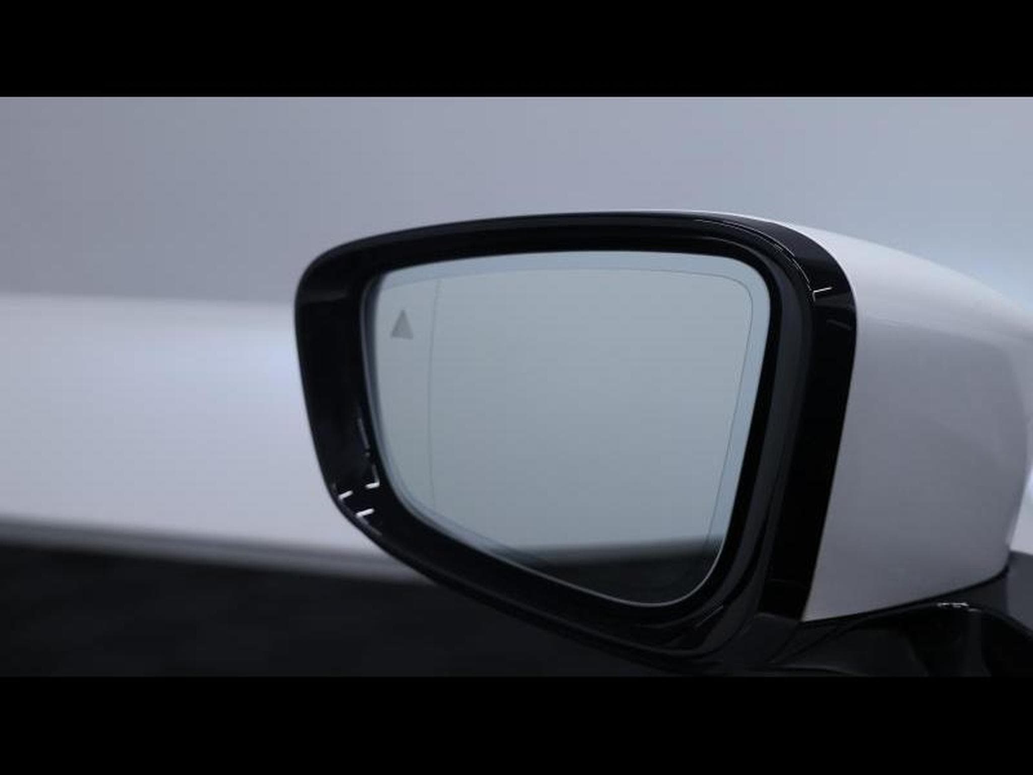 BMW 220 i Coupe M SPORT Pro Steptronic (2022) - Photo 26