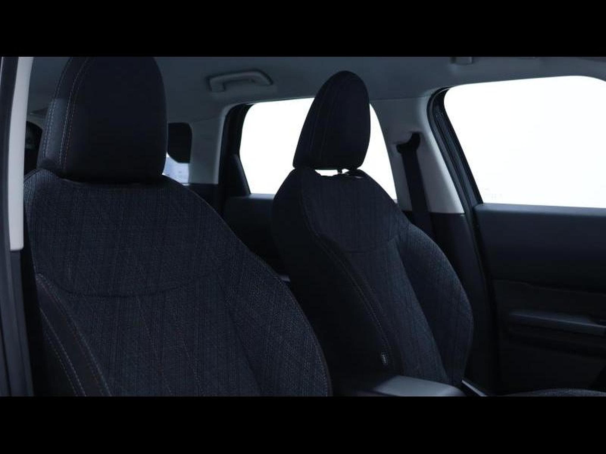 MINI Countryman 1.5 170 MHEV Classic (2024) - Photo 12