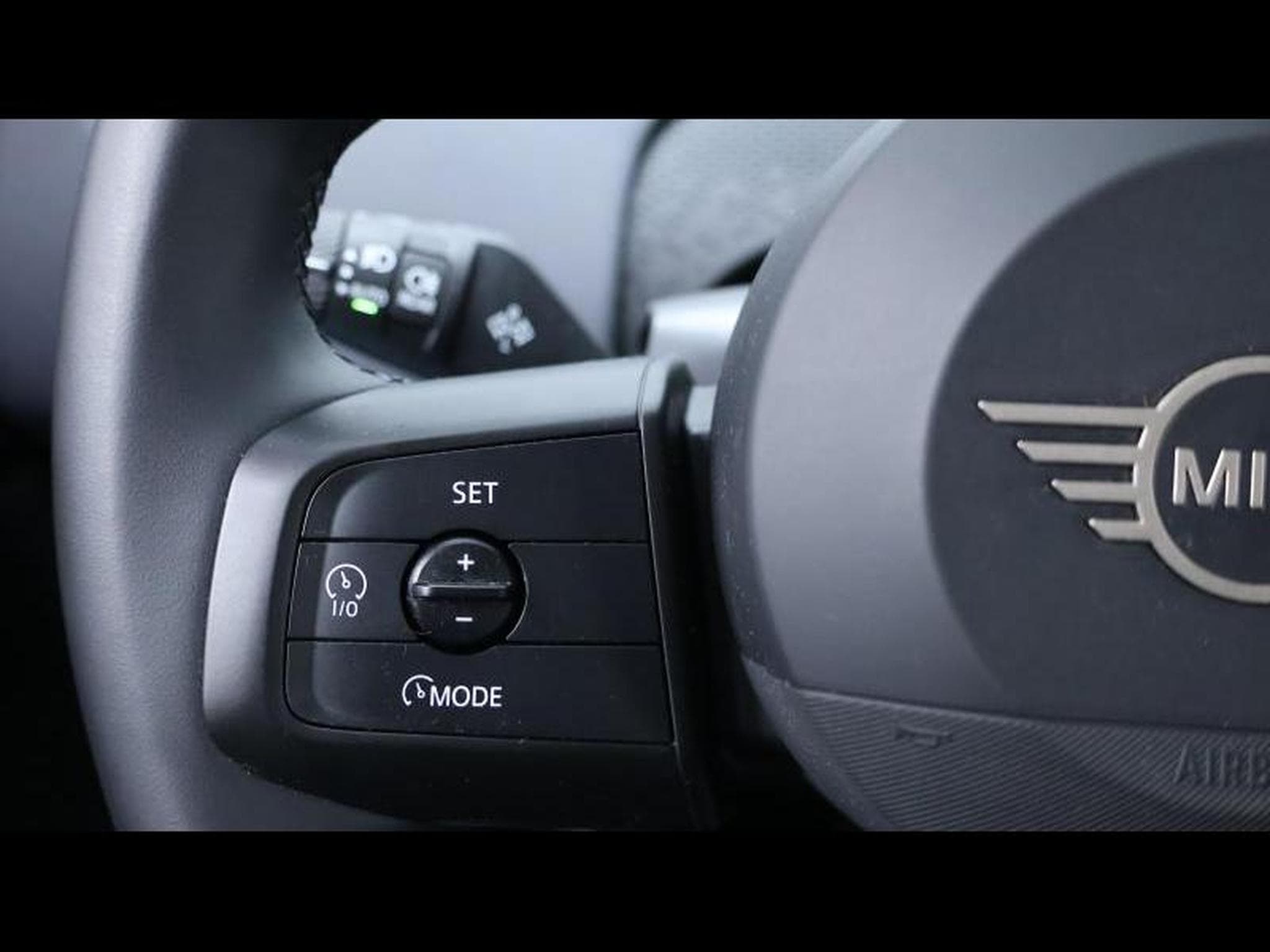 MINI Countryman 1.5 170 MHEV Classic (2024) - Photo 17