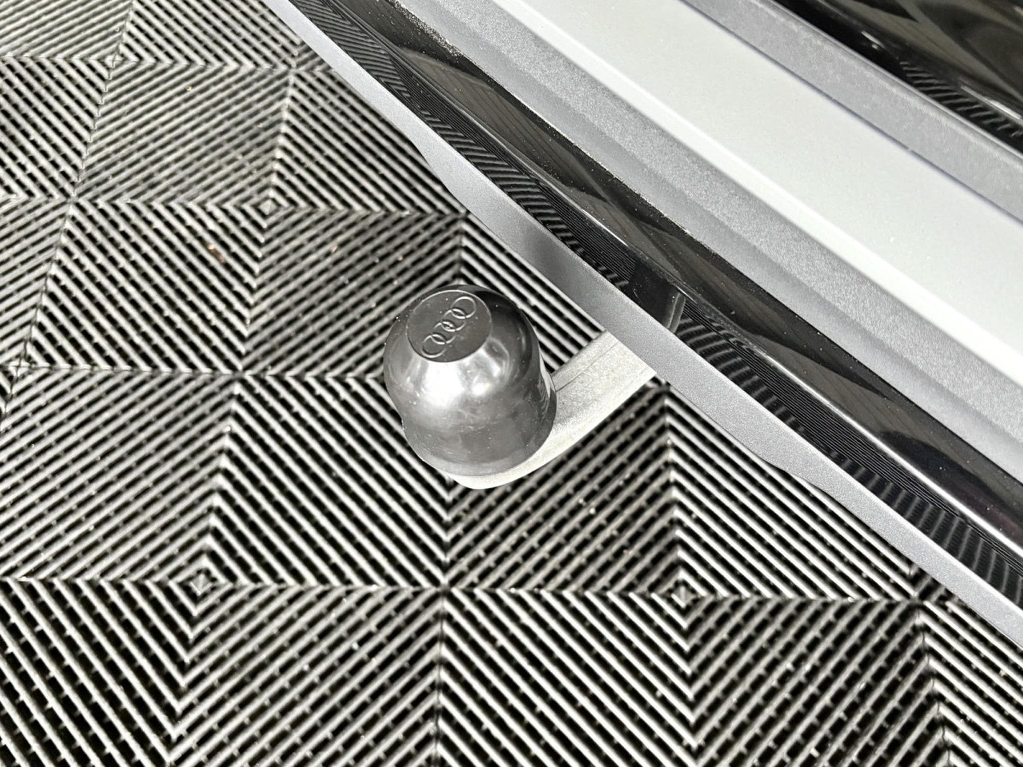 Audi Q2 35 TFSI S-Line 150 CV *ATTELAGE* (2021) - Foto 22