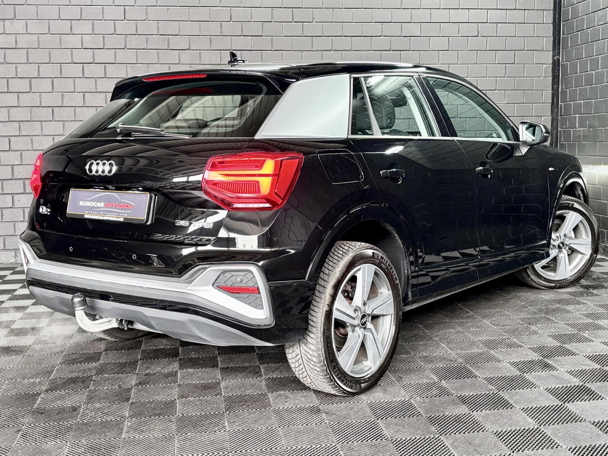 Audi Q2 35 TFSI S-Line 150 CV *ATTELAGE* (2021) - Foto 6