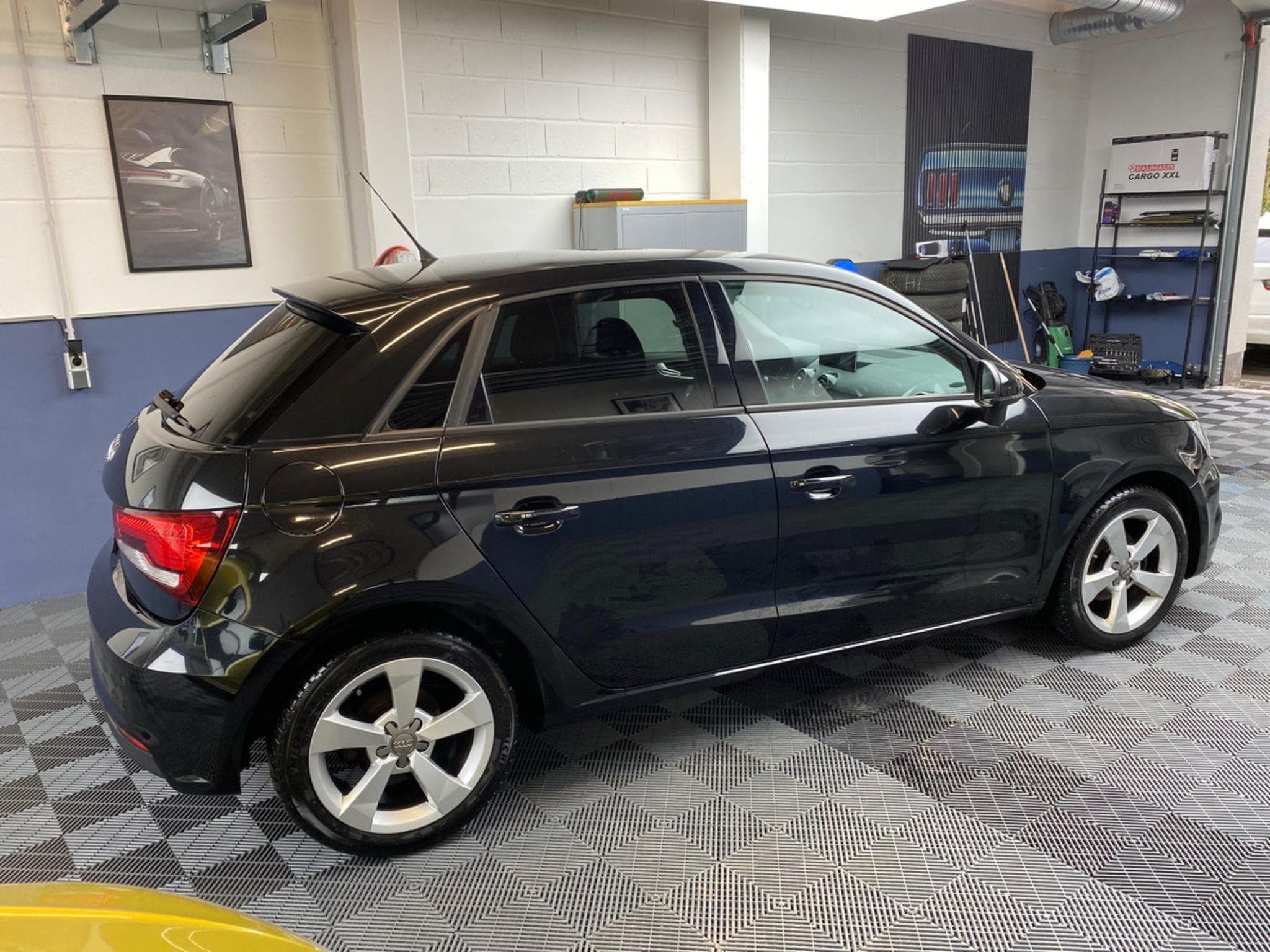 Audi A1 1.0 tfsi 115 (2018) - Foto 3