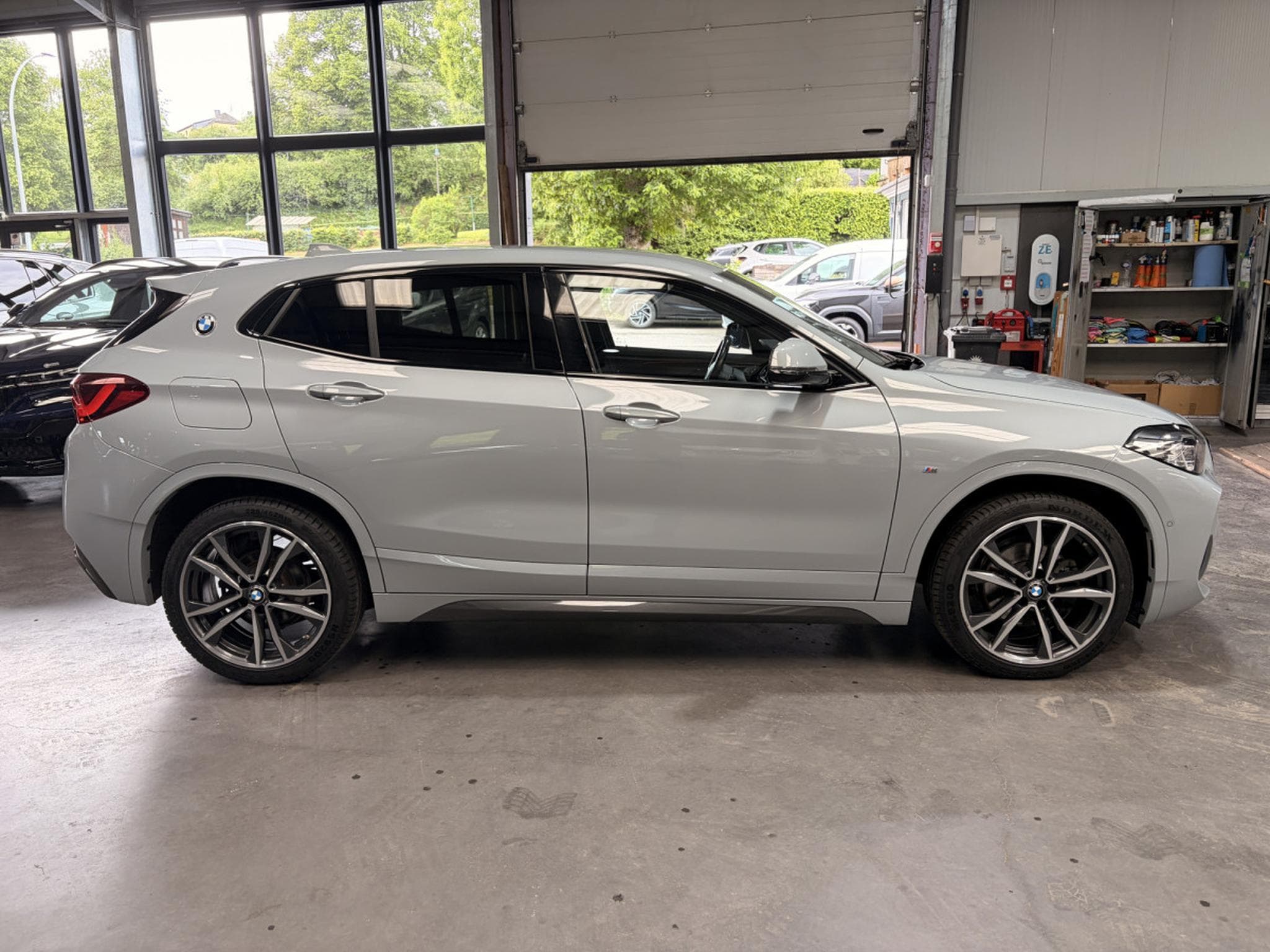 BMW X2 sdrive 18i Msport (2023) - Foto 2