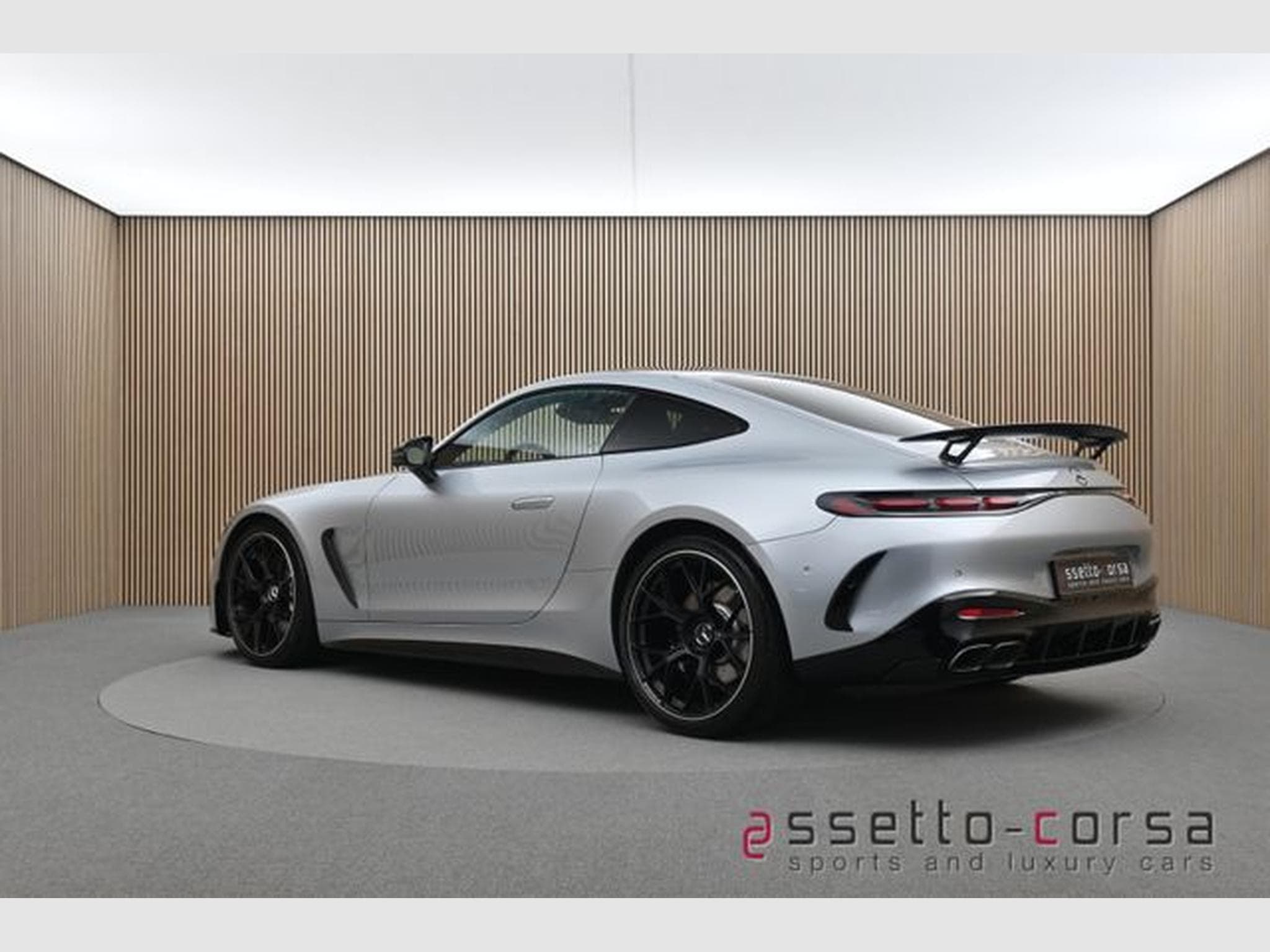 Mercedes AMG GT AMG GT 63 4Matic+*Perf. Sitze*AMG Aero Pack*Lift (2025) - Photo 2