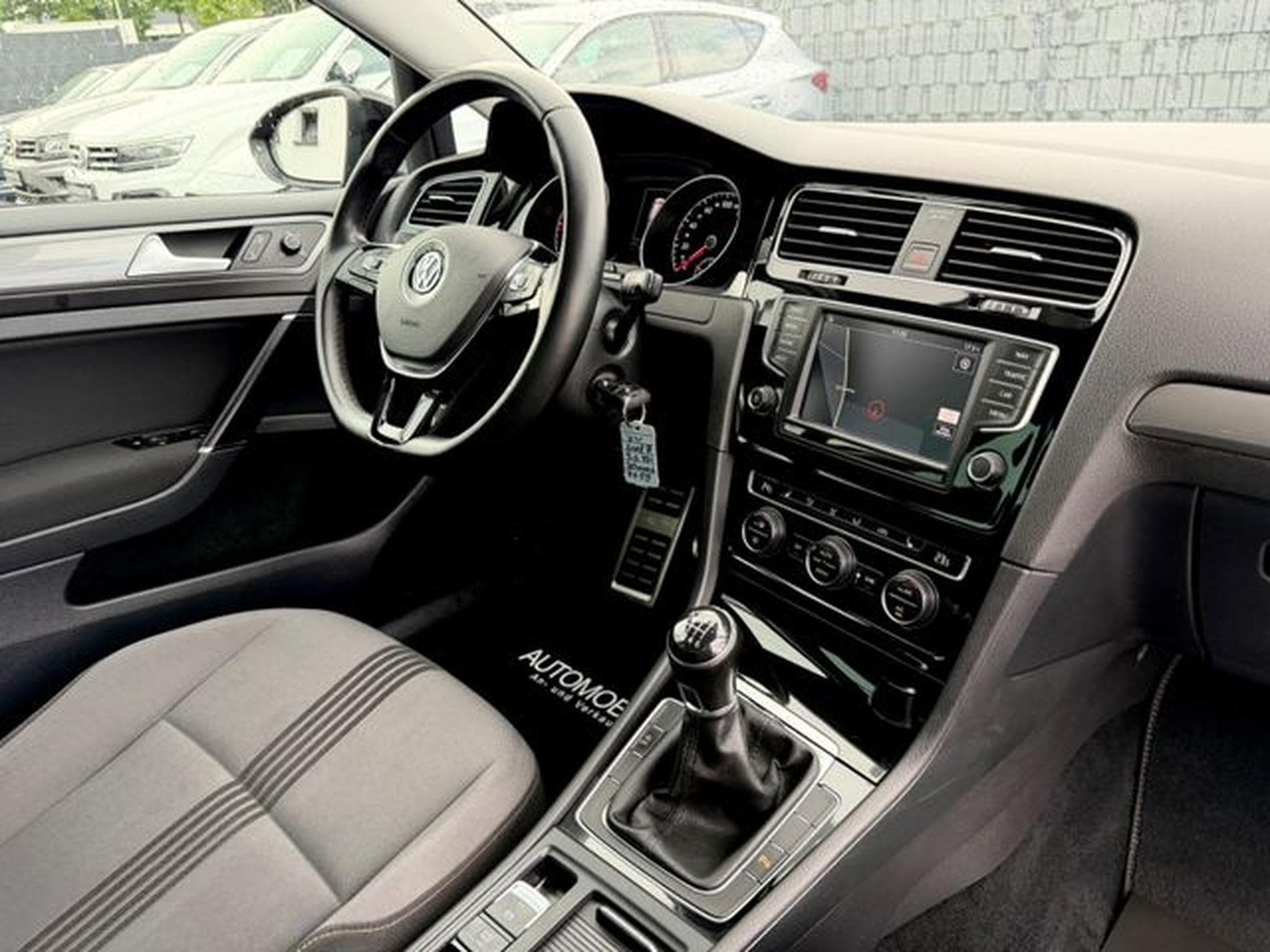 VW Golf Golf 7 Lim. Allstar 2.0 TDI /NAVI/PDC/AHK/GARANT (2017) - Foto 12