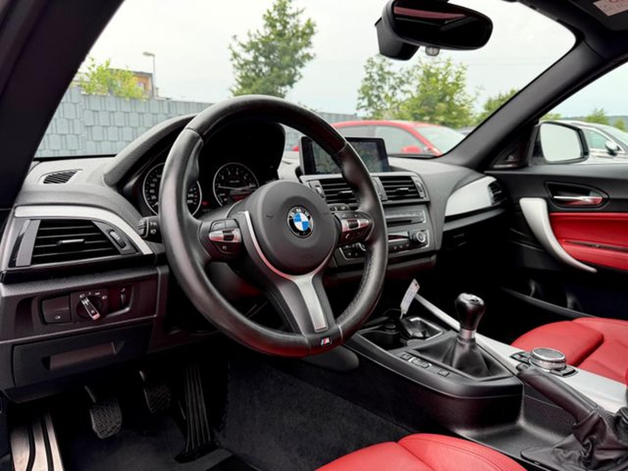 BMW M235 M235 i /NAVI/LED/CAM/H&amp;K/1.HAND/GARANTIE (2014) - Photo 10
