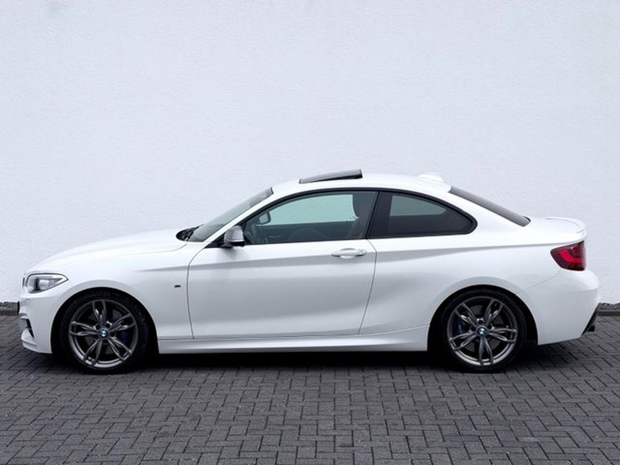 BMW M235 M235 i /NAVI/LED/CAM/H&amp;K/1.HAND/GARANTIE (2014) - Photo 8