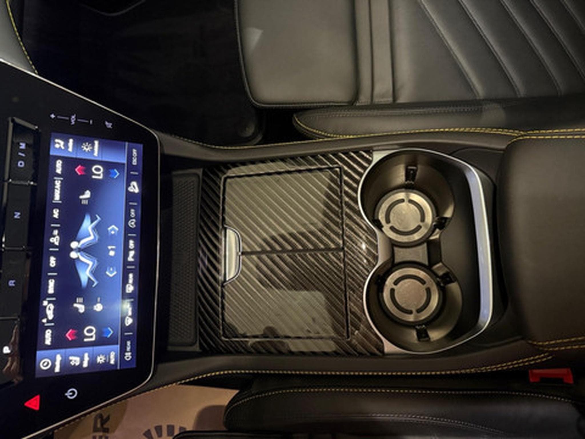 Maserati Grecale 2.0 L4 MHEV Modena 4x4 Aut. (2022) - Foto 10
