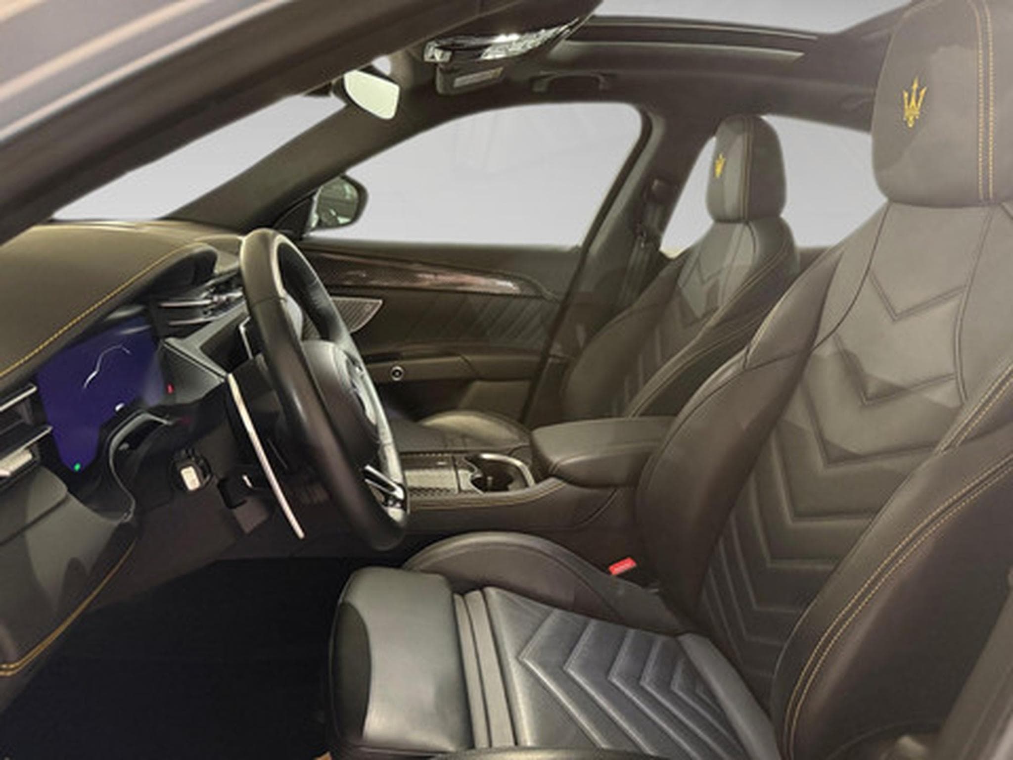 Maserati Grecale 2.0 L4 MHEV Modena 4x4 Aut. (2022) - Foto 4