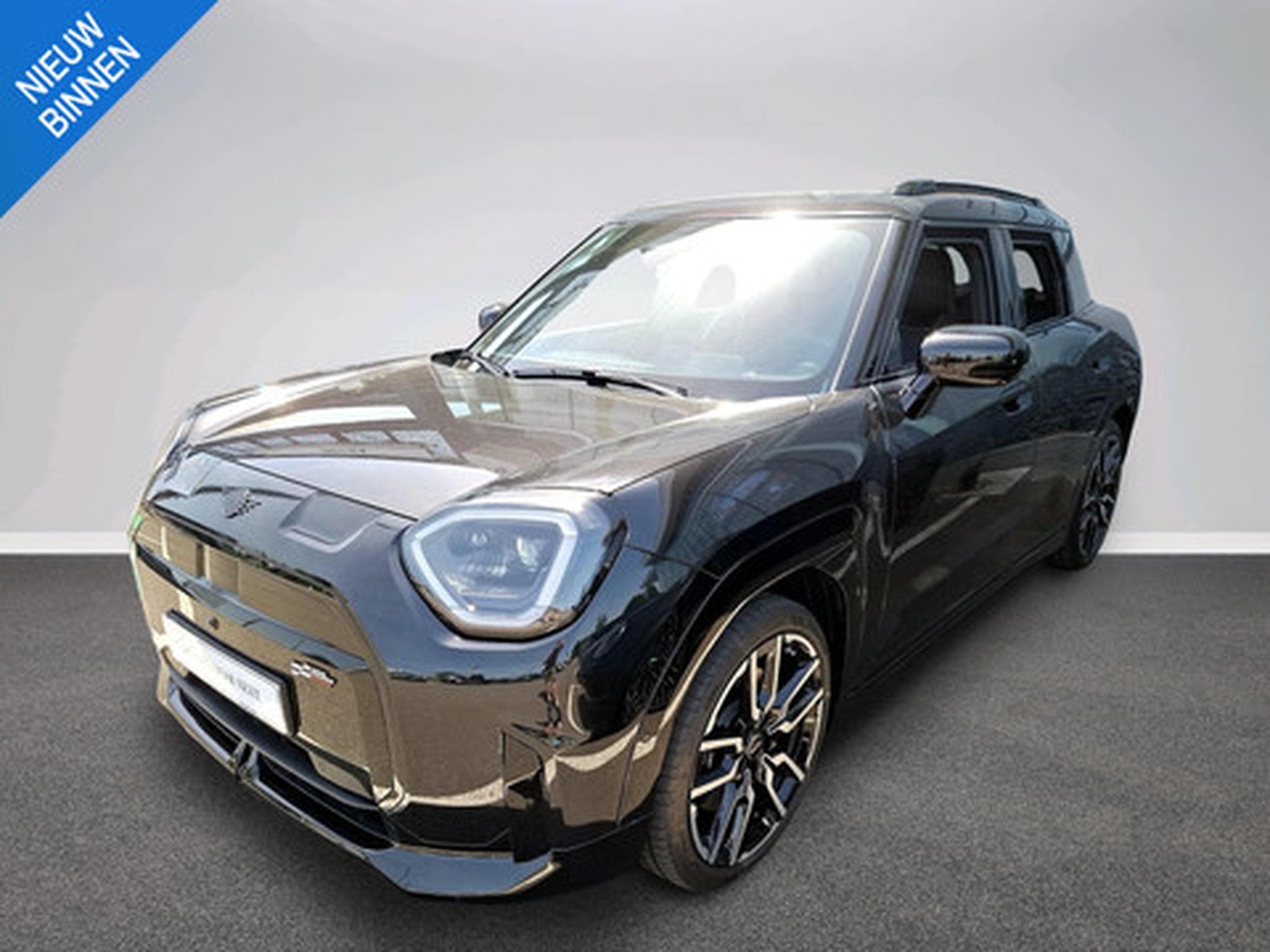 Mini Aceman (2026) - Foto 1