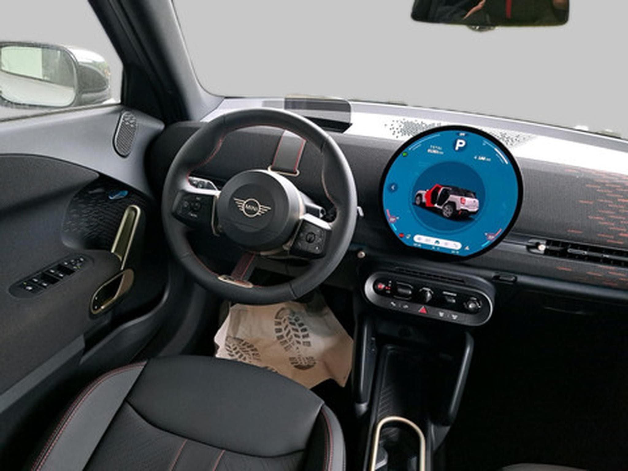 Mini Aceman (2025) - Foto 10