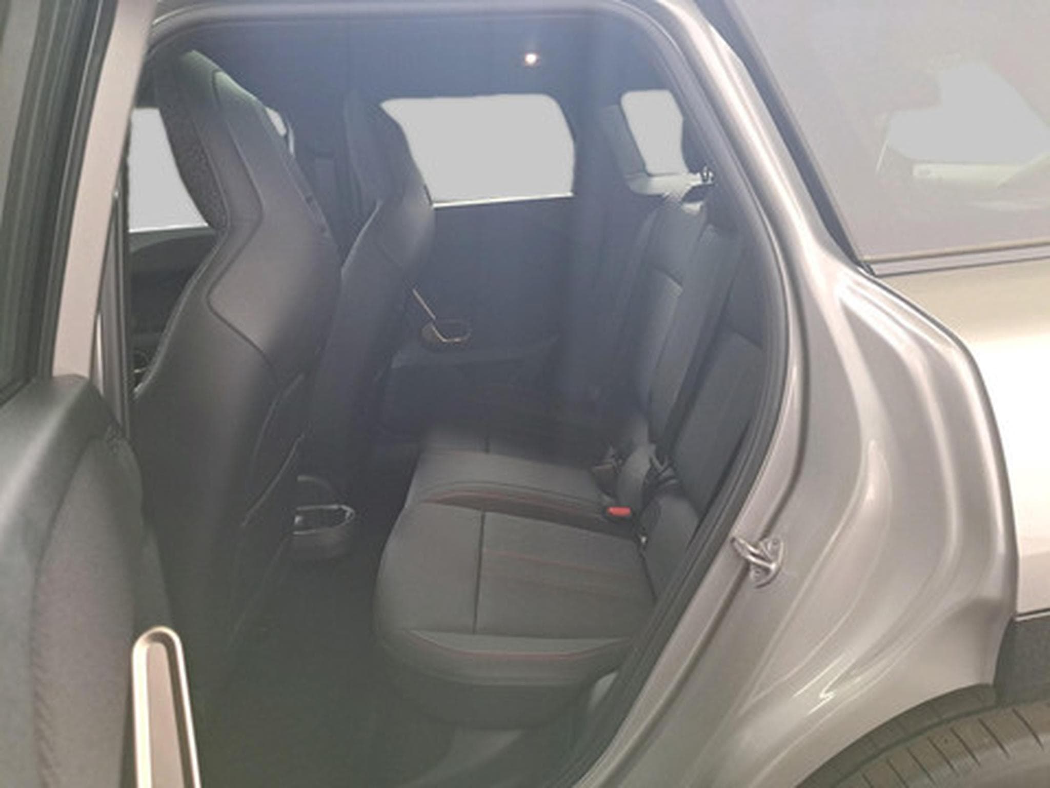 Mini Aceman (2025) - Foto 12