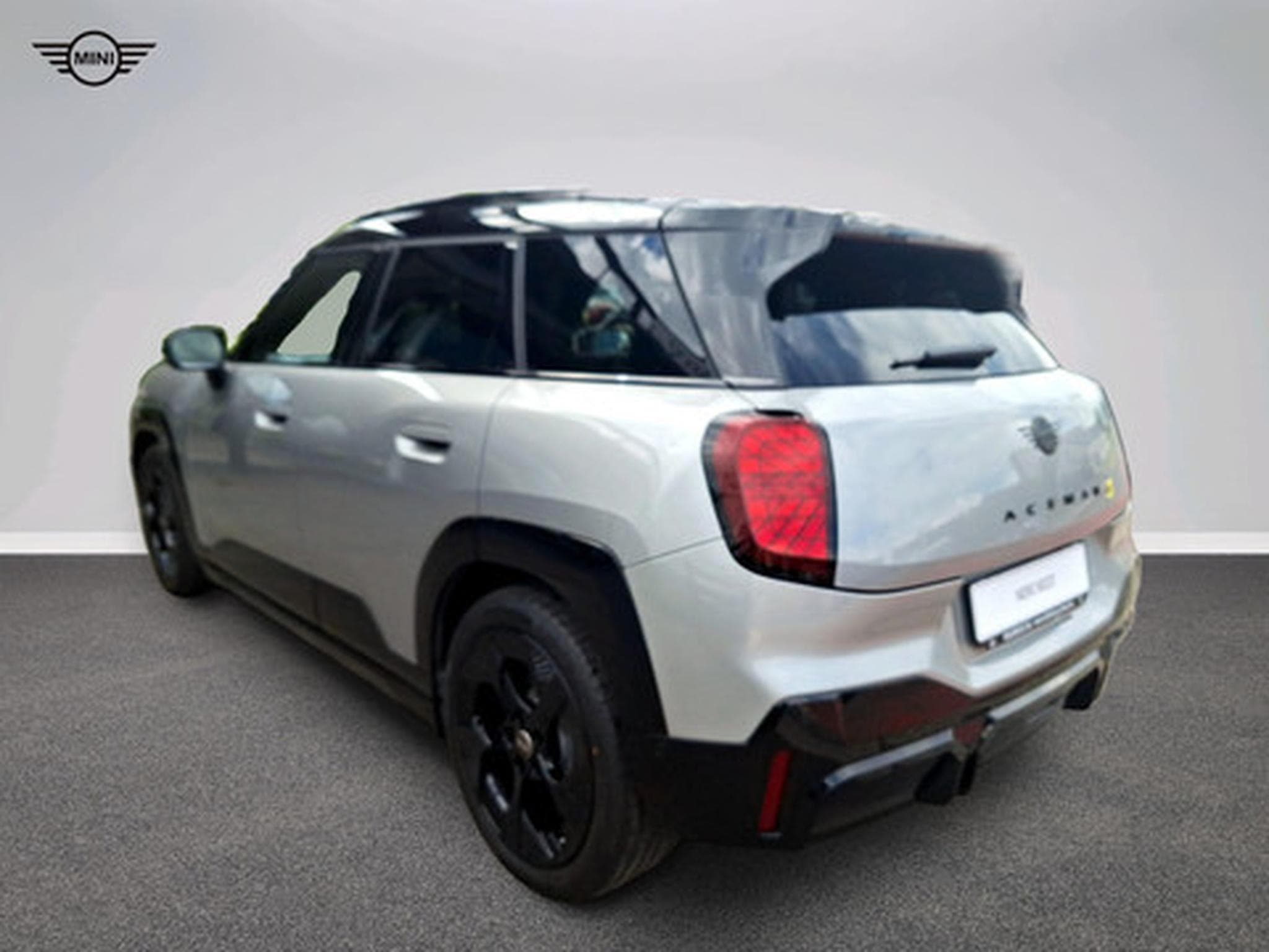 Mini Aceman (2025) - Foto 20