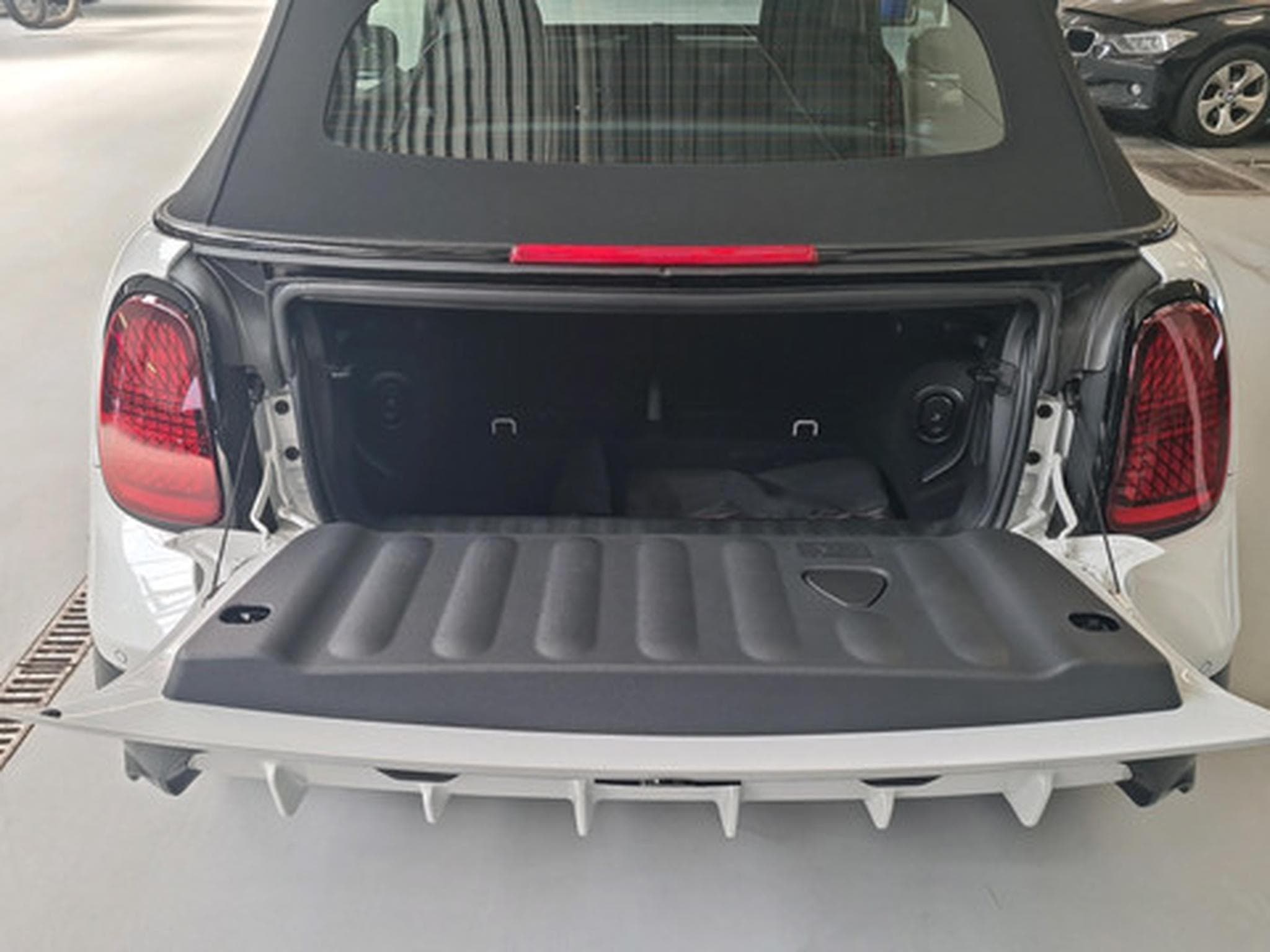 Mini Cooper MINI Cabrio (2026) - Foto 12