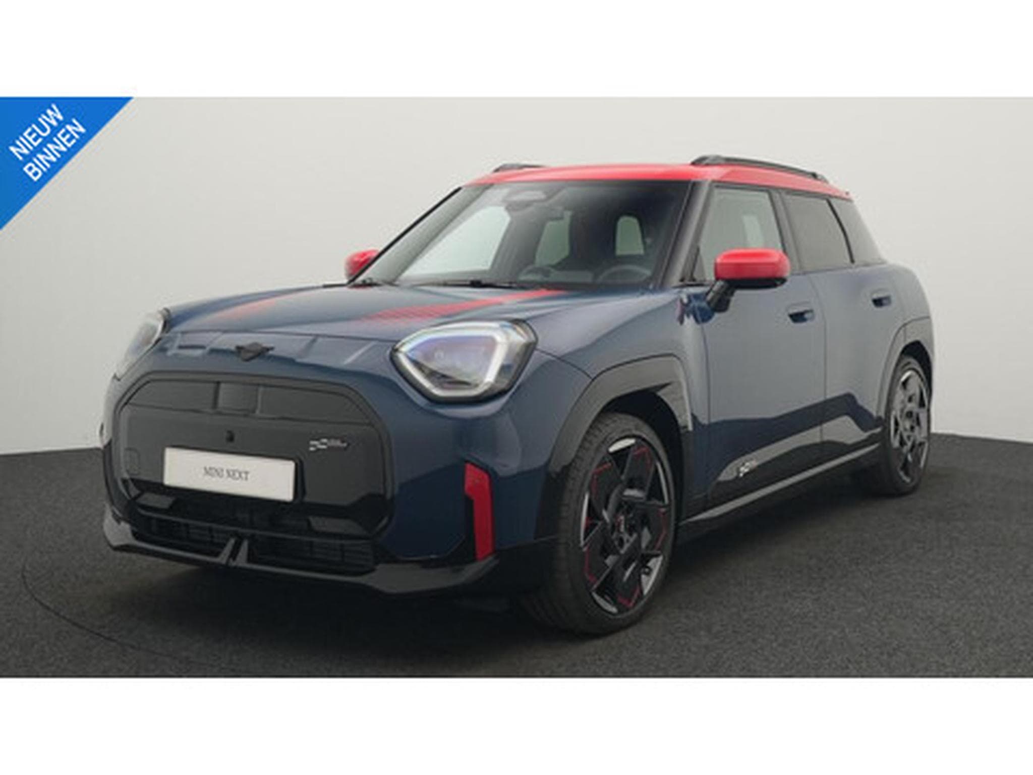 Mini Aceman (2025) - Foto 1