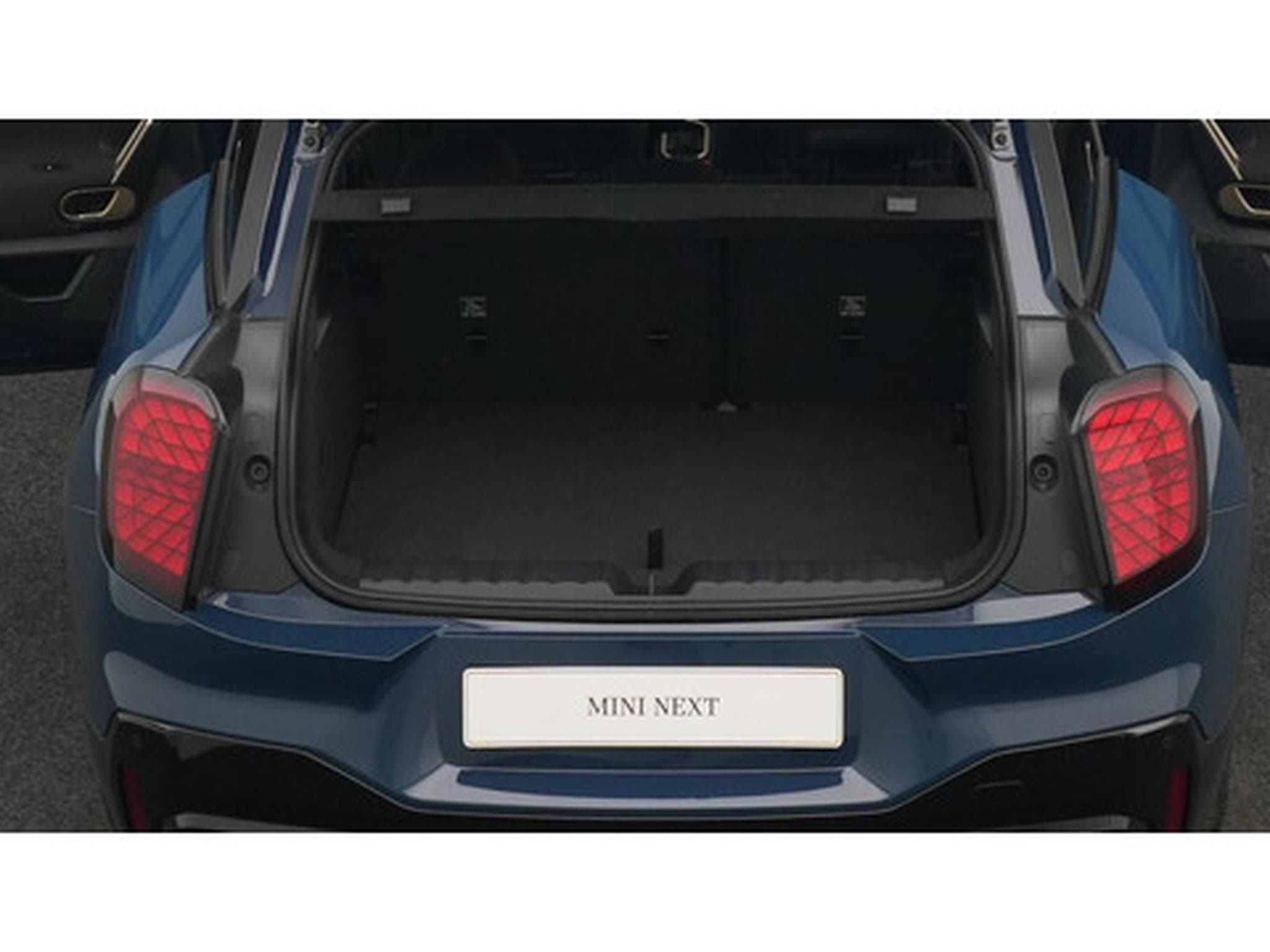 Mini Aceman (2025) - Foto 12