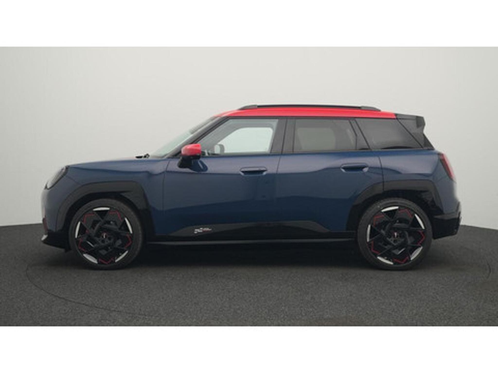 Mini Aceman (2025) - Foto 7