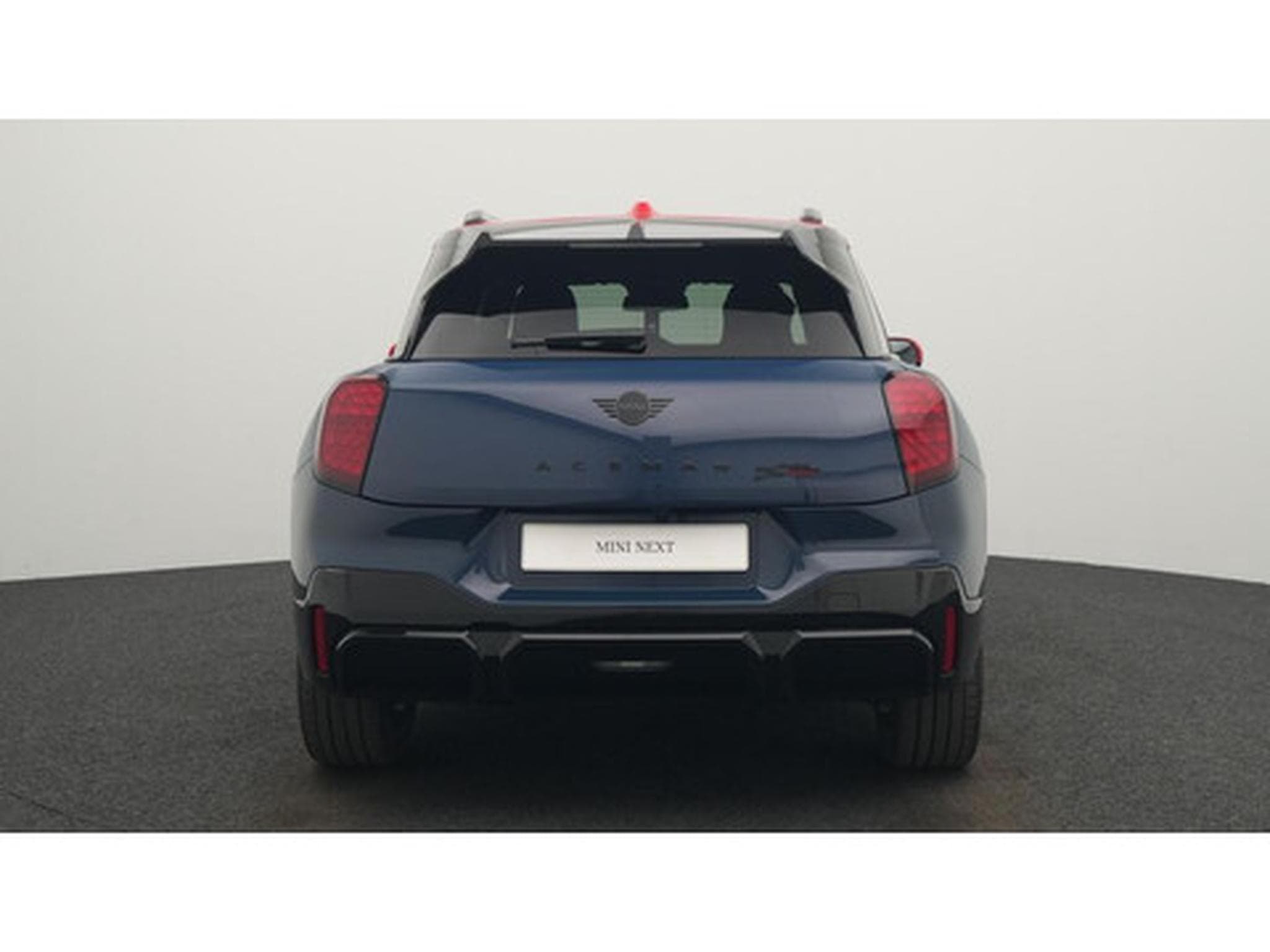 Mini Aceman (2025) - Foto 9