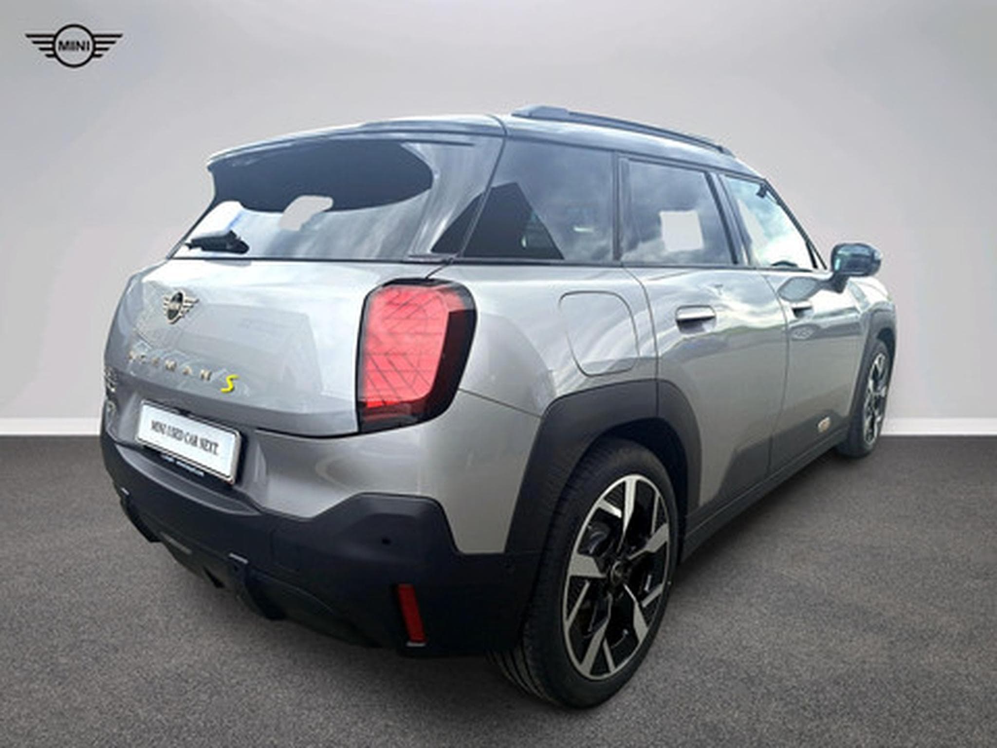 Mini Aceman (2025) - Foto 19
