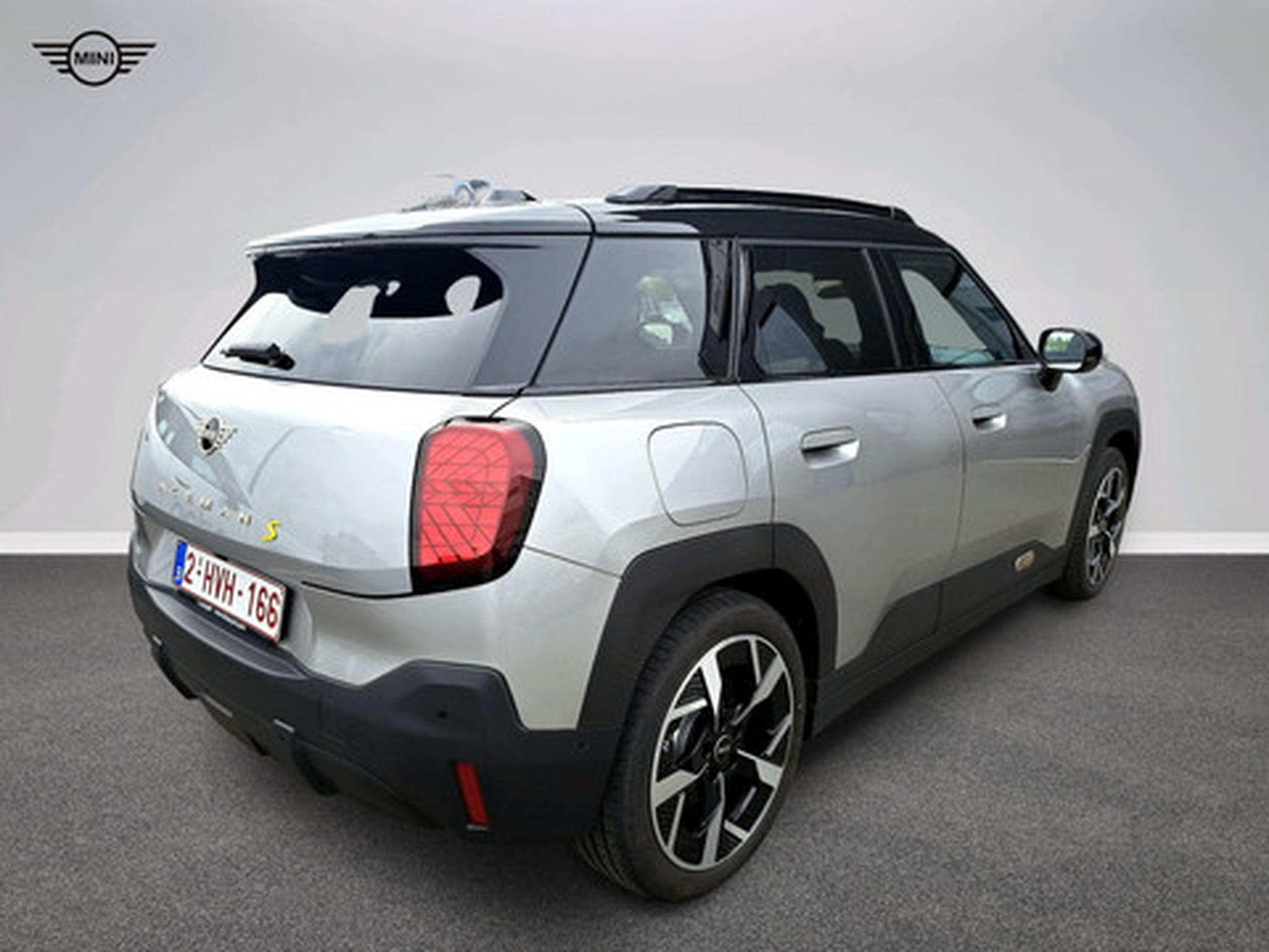 Mini Aceman (2025) - Foto 21
