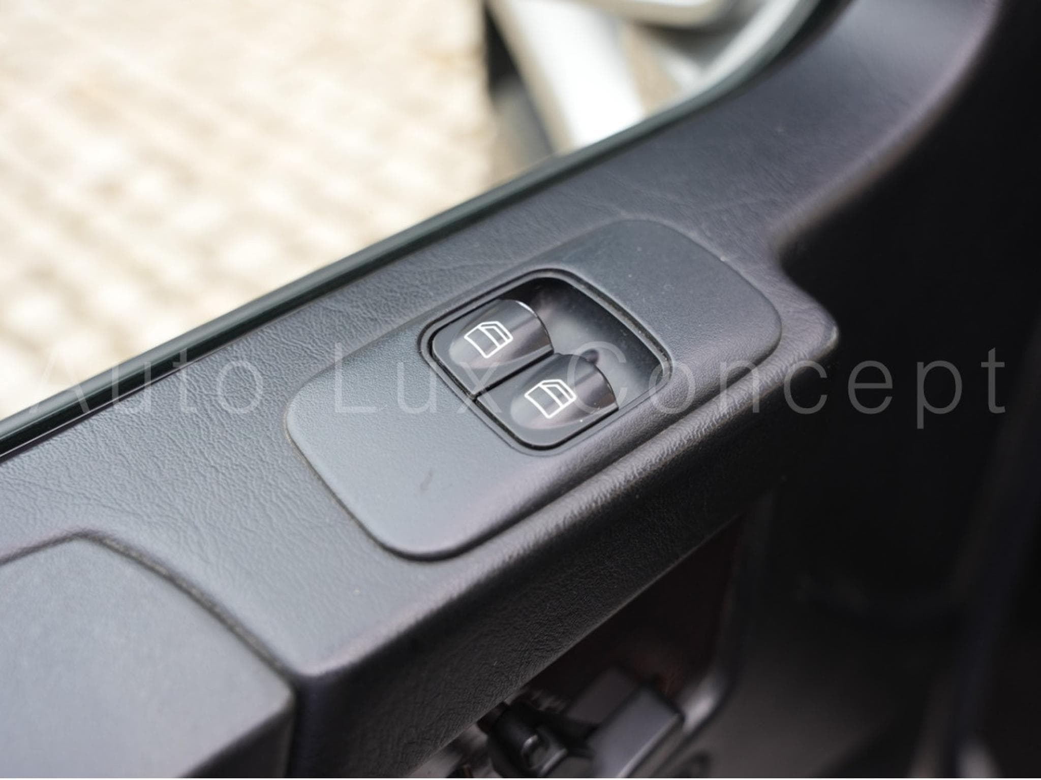 Mercedes G 400 CDI Station Wagon Court (2003) - Photo 18