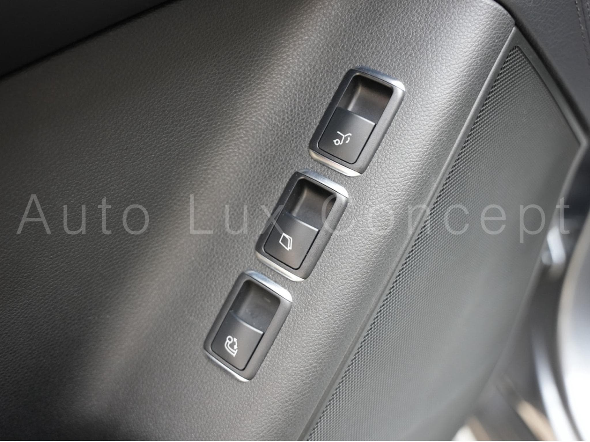 Mercedes GLS 350 d 4MATIC AMG Line (2018) - Photo 14