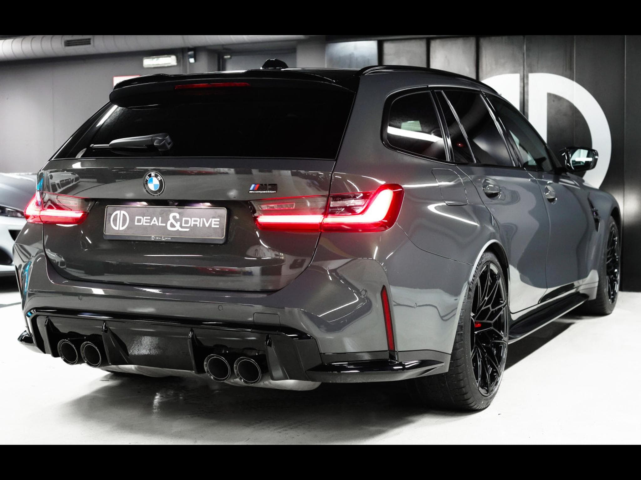 BMW M3 COMPETITION TOURING (G81) XDRIVE - DRAVITGRAU METALLIC (2023) - Photo 7