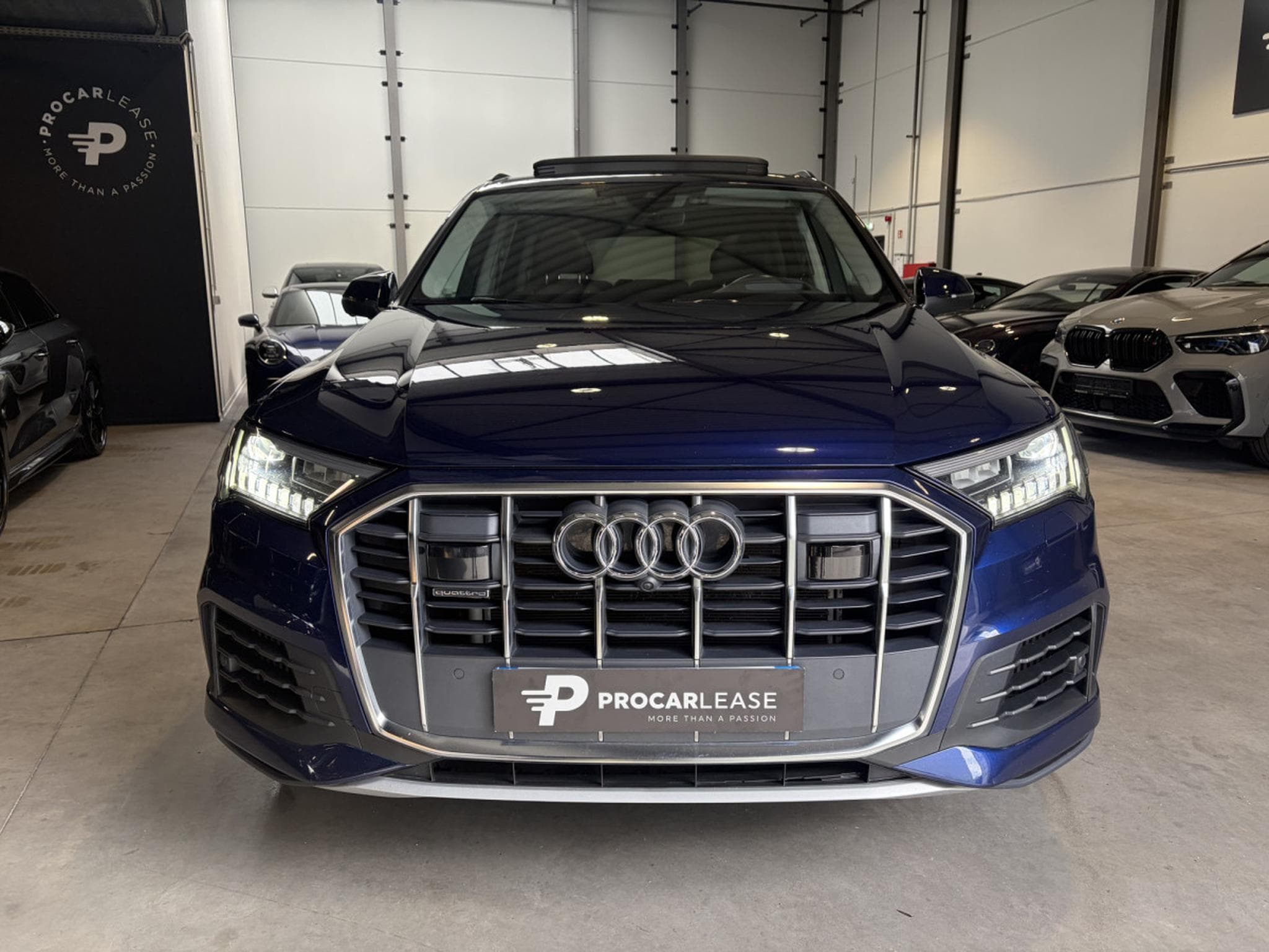 Audi Q7 Q7 55 TFSI e quattro/B&O/PANO/19/STHZ/HUP/MATRIX/AHK (2022) - Photo 2