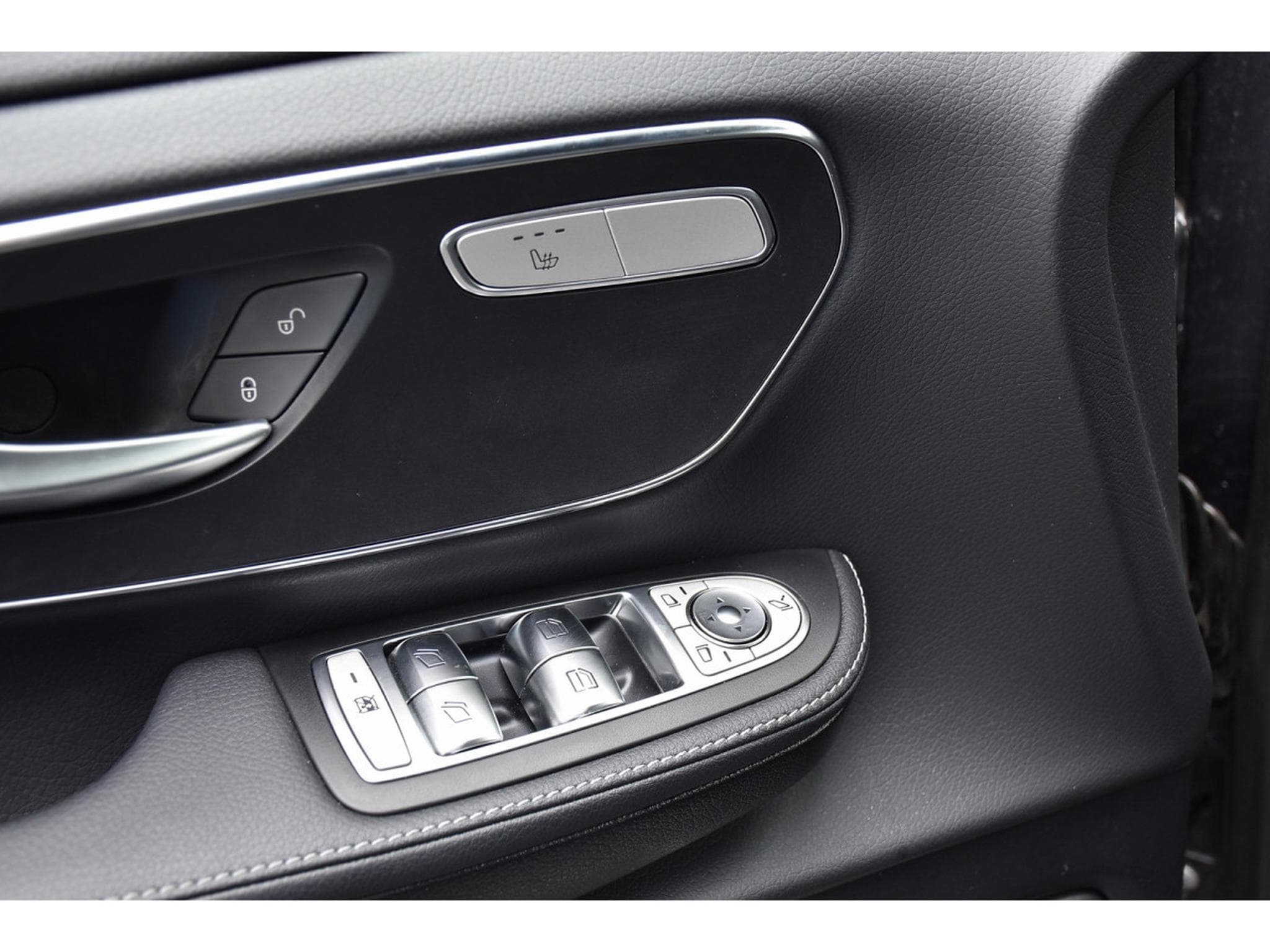 Mercedes V 300 CDI Long 4Matic AMG Line 9G DIST SIDE CUIR BURMESTER CAM (2023) - Foto 22