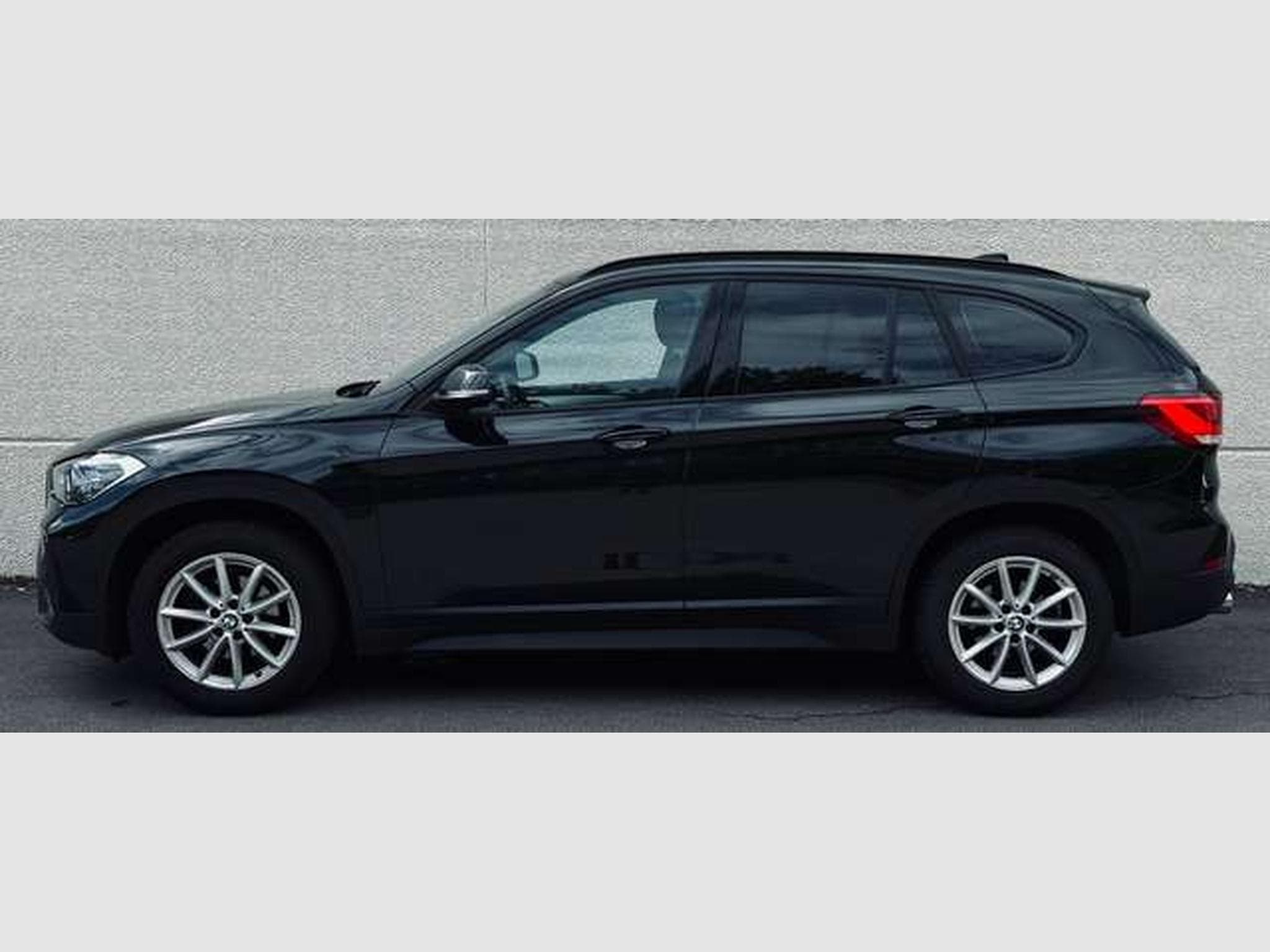 BMW X1 X1 1.5 d sDrive16 AdBlue (EU6AP) (2022) - Photo 5
