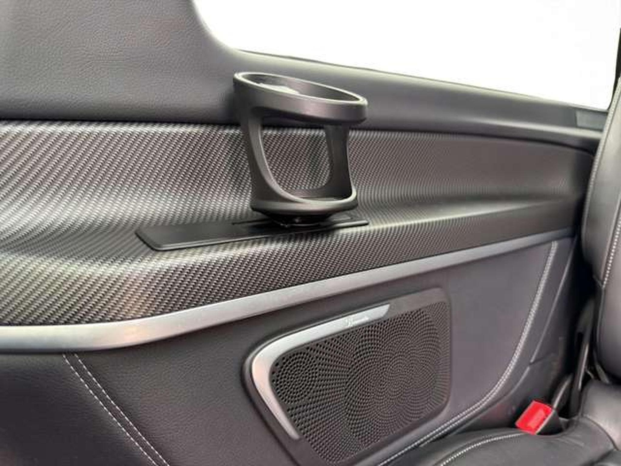 Mercedes V d AMG Line 4MATIC lang Leder AHK Air Night (2023) - Photo 17