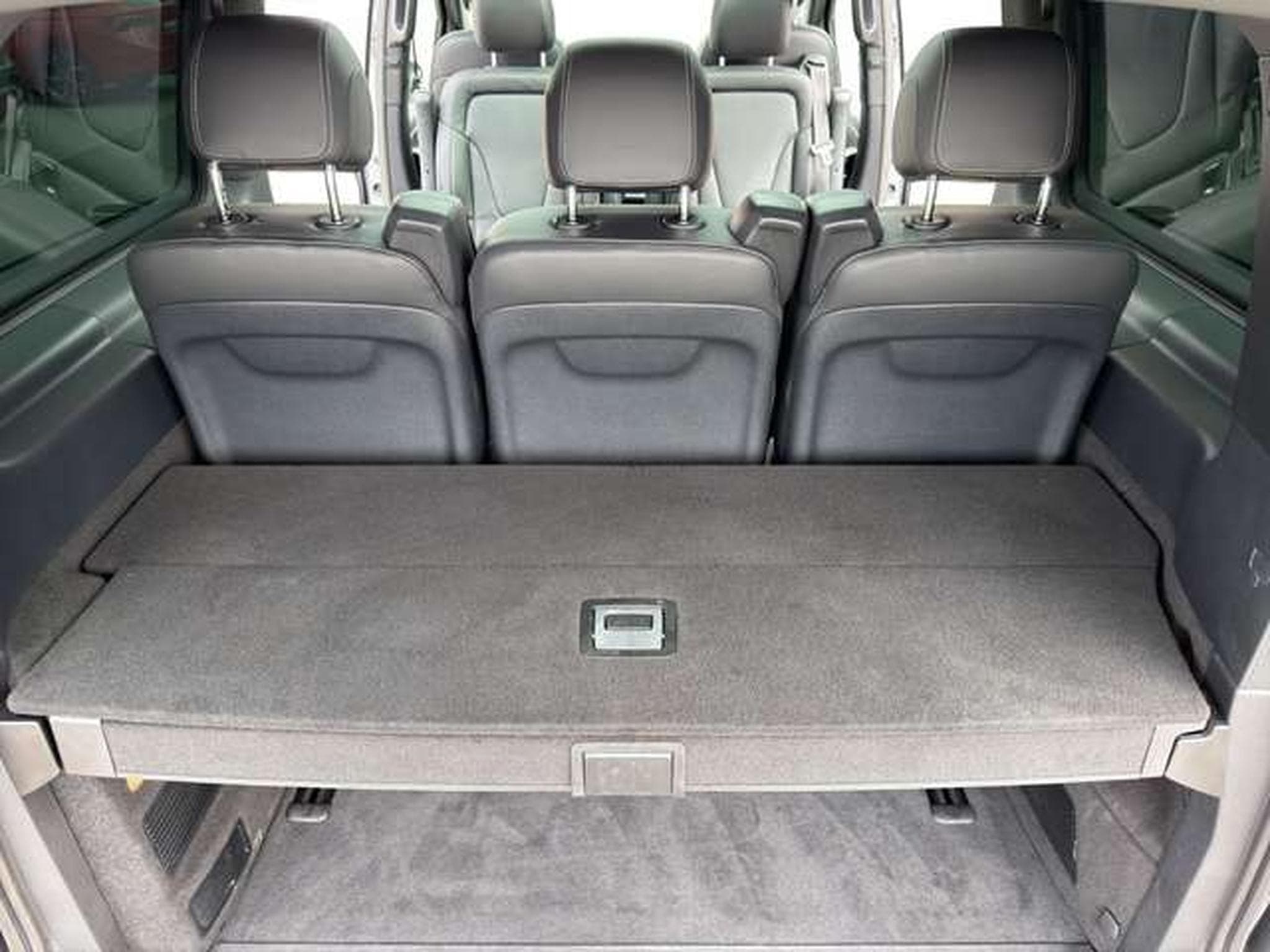 Mercedes V d AMG Line 4MATIC lang Leder AHK Air Night (2023) - Photo 20