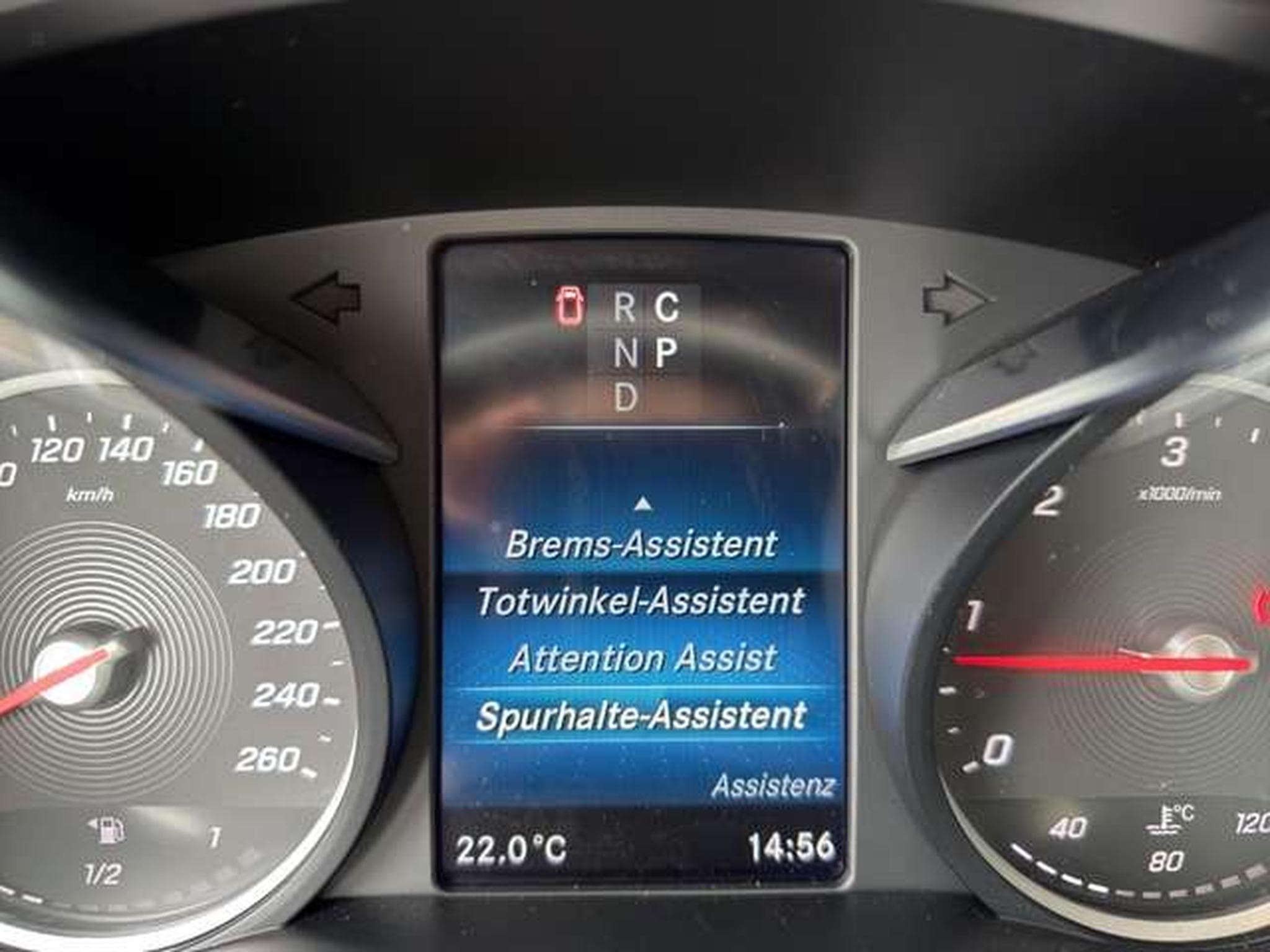 Mercedes V d AMG Line 4MATIC lang Leder AHK Air Night (2023) - Photo 24