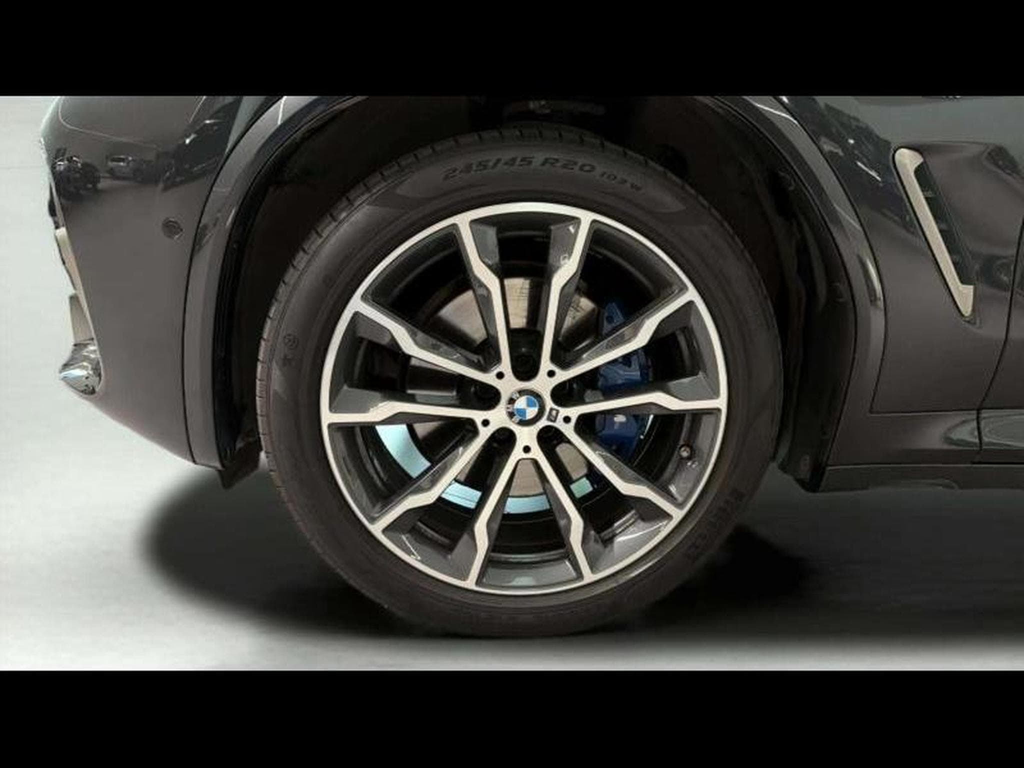 BMW X3 M40i (2021) - Photo 8