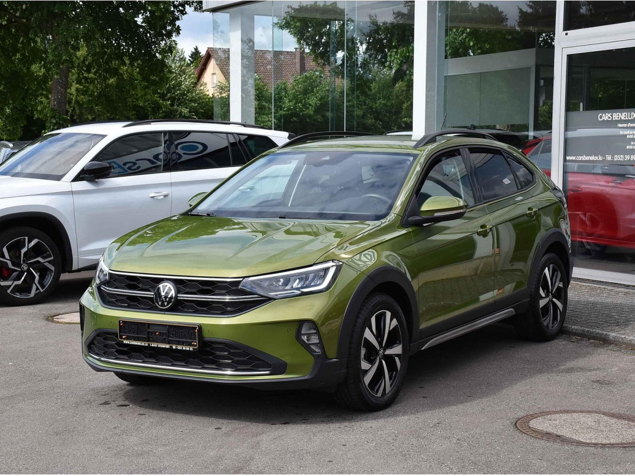VW Taigo 1.0 TSI Life ACC TRAVEL CAM KEYLESS 1° MAIN (2025) - Foto 2