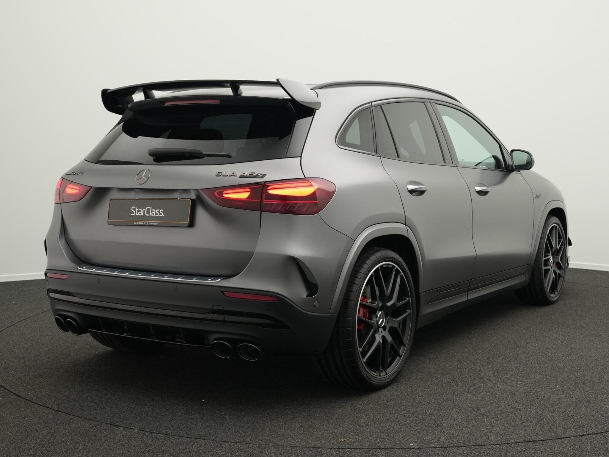 Mercedes GLA 45 AMG S 4MATIC+ Multi+Pano+Night+Totw+Burm (2025) - Foto 3