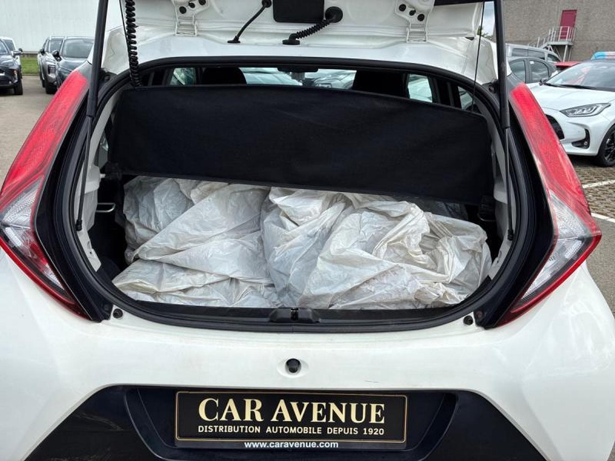 Toyota Aygo II X (2020) - Foto 12