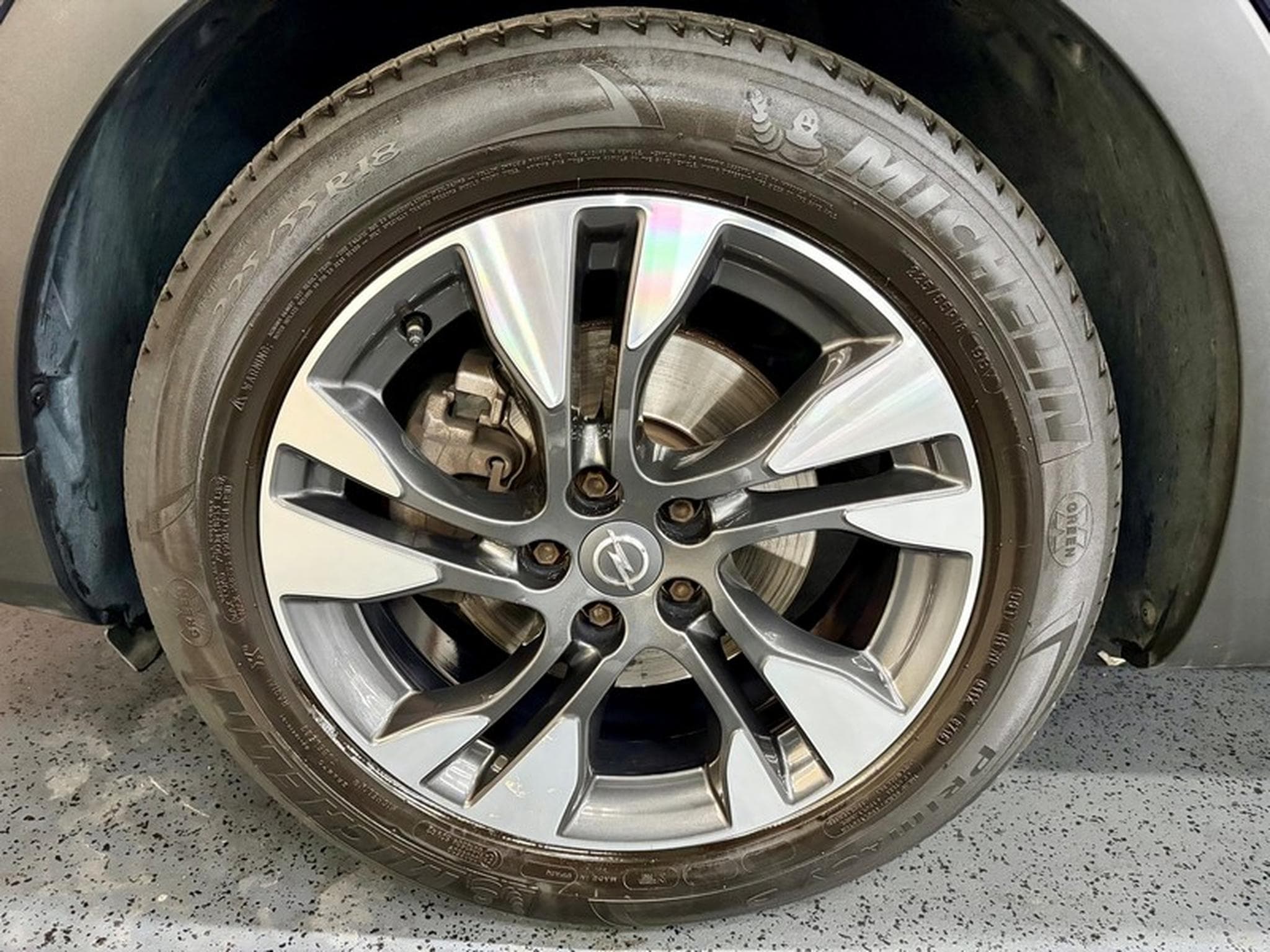 Opel Grandland Grandland X 1.2 131cv Auto Navig/CamAv+Arr/ALU18 (2018) - Photo 3