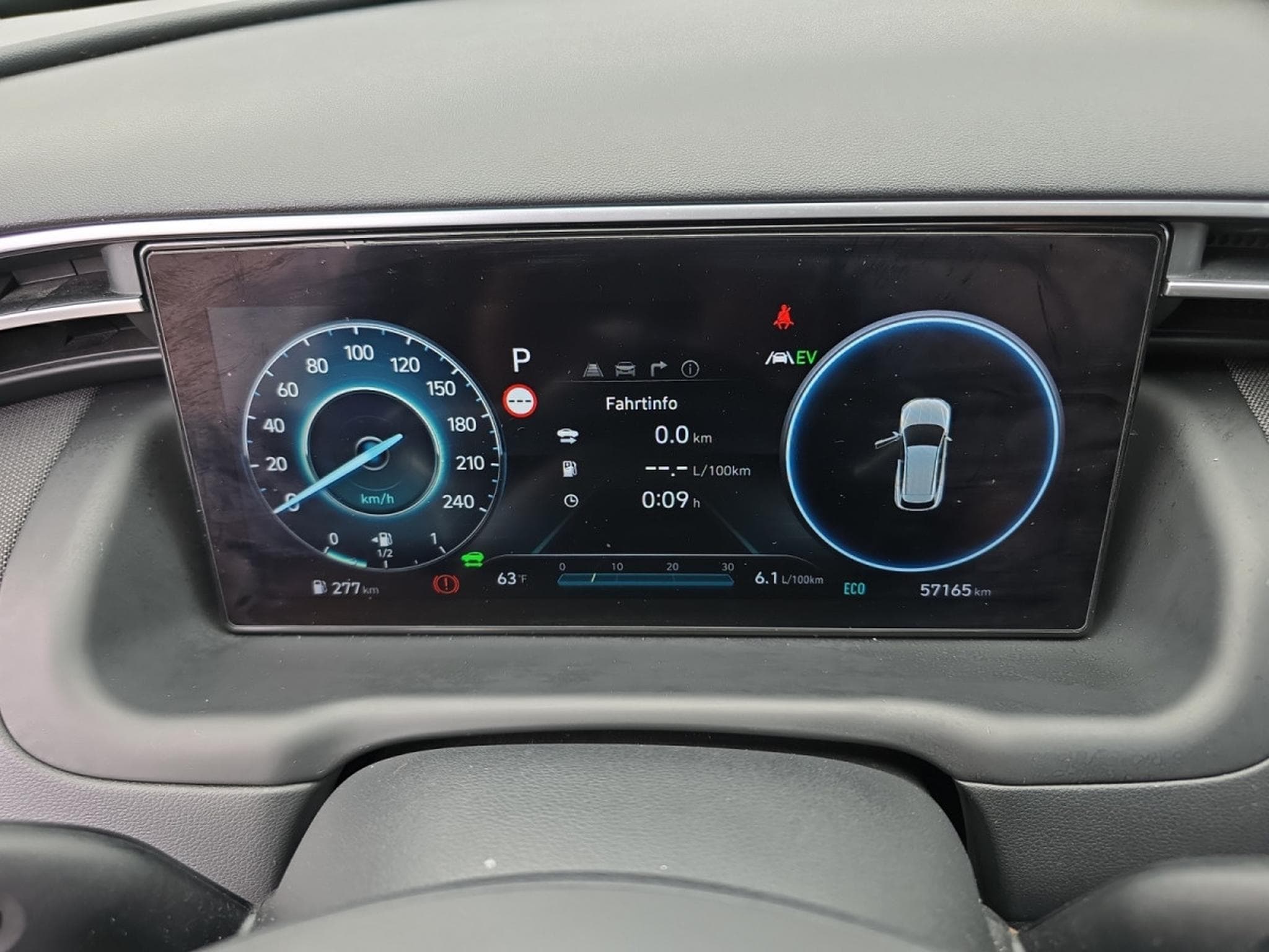 Hyundai Tucson 1.6 TGDI HYBRID (2022) - Photo 11