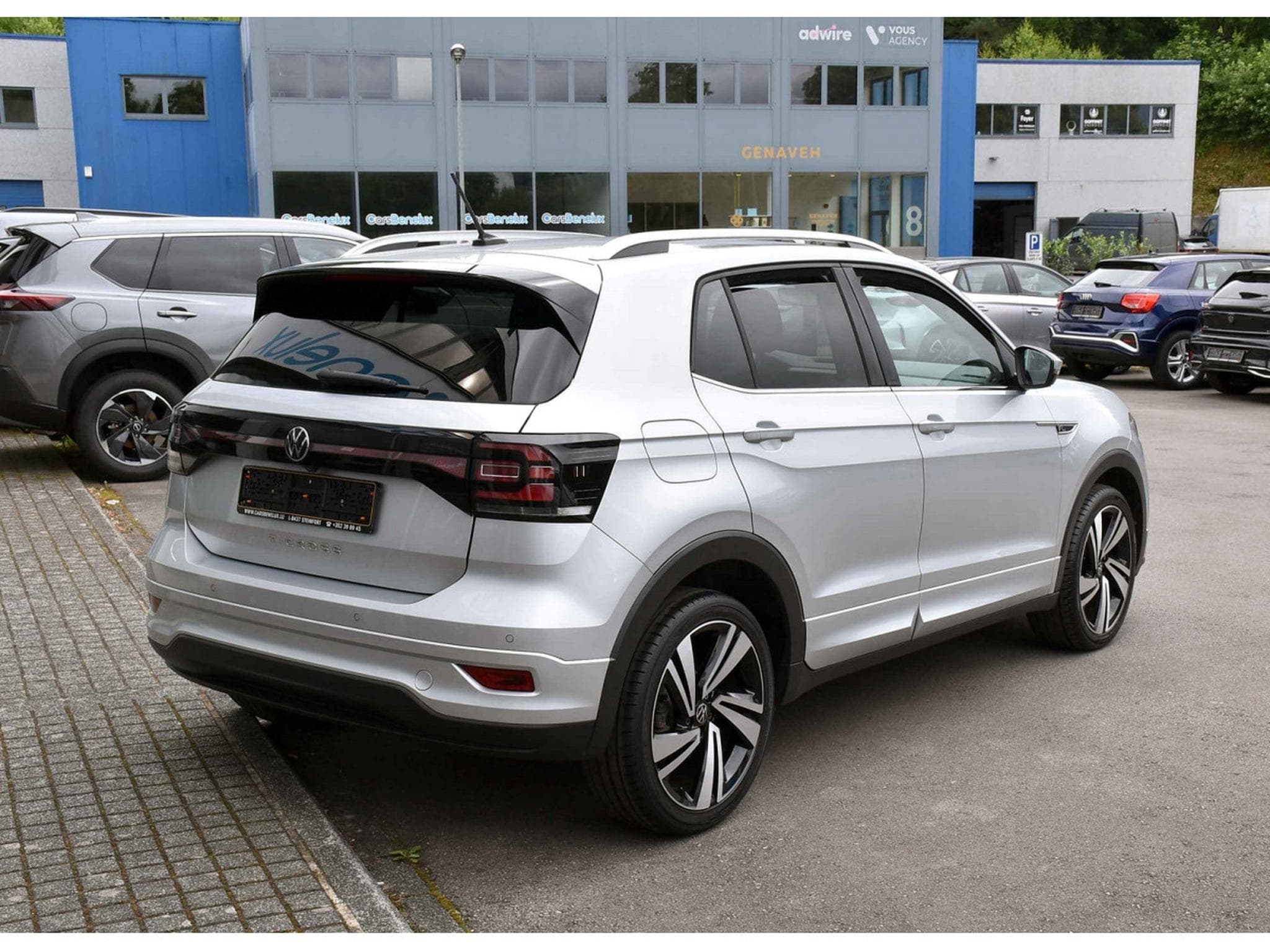 VW T-Cross 1.5 TSI R-Line DSG ACC LANE SIDE GPS KEYLESS CAM 1° MAIN (2022) - Foto 4