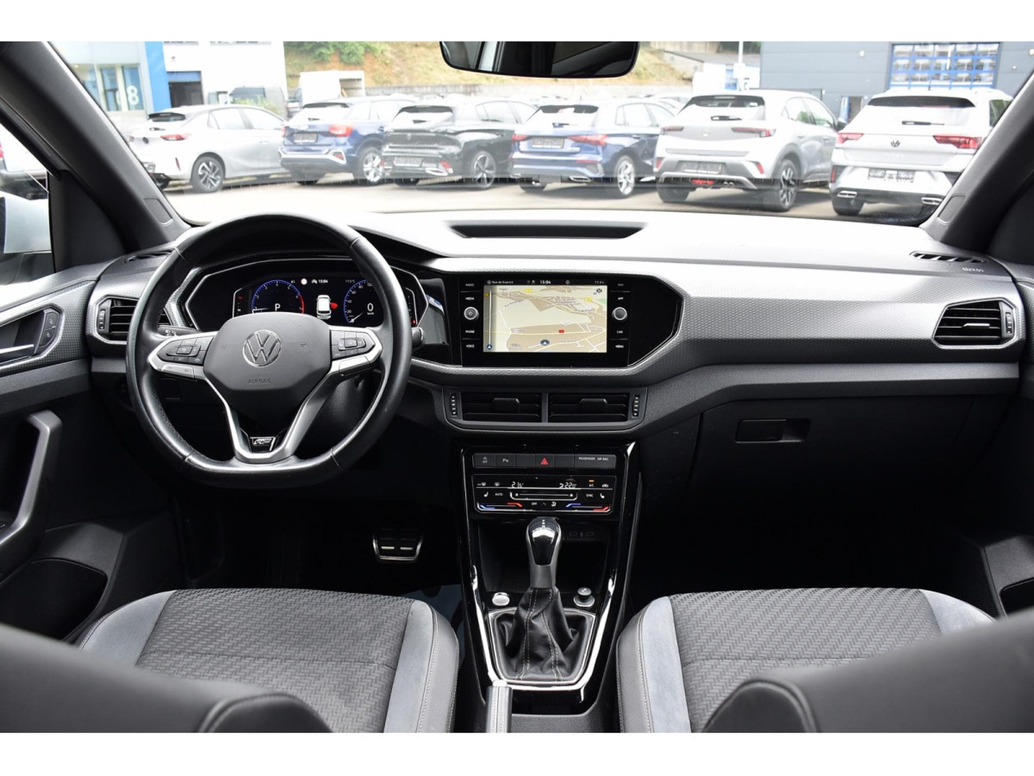 VW T-Cross 1.5 TSI R-Line DSG ACC LANE SIDE GPS KEYLESS CAM 1° MAIN (2022) - Foto 9