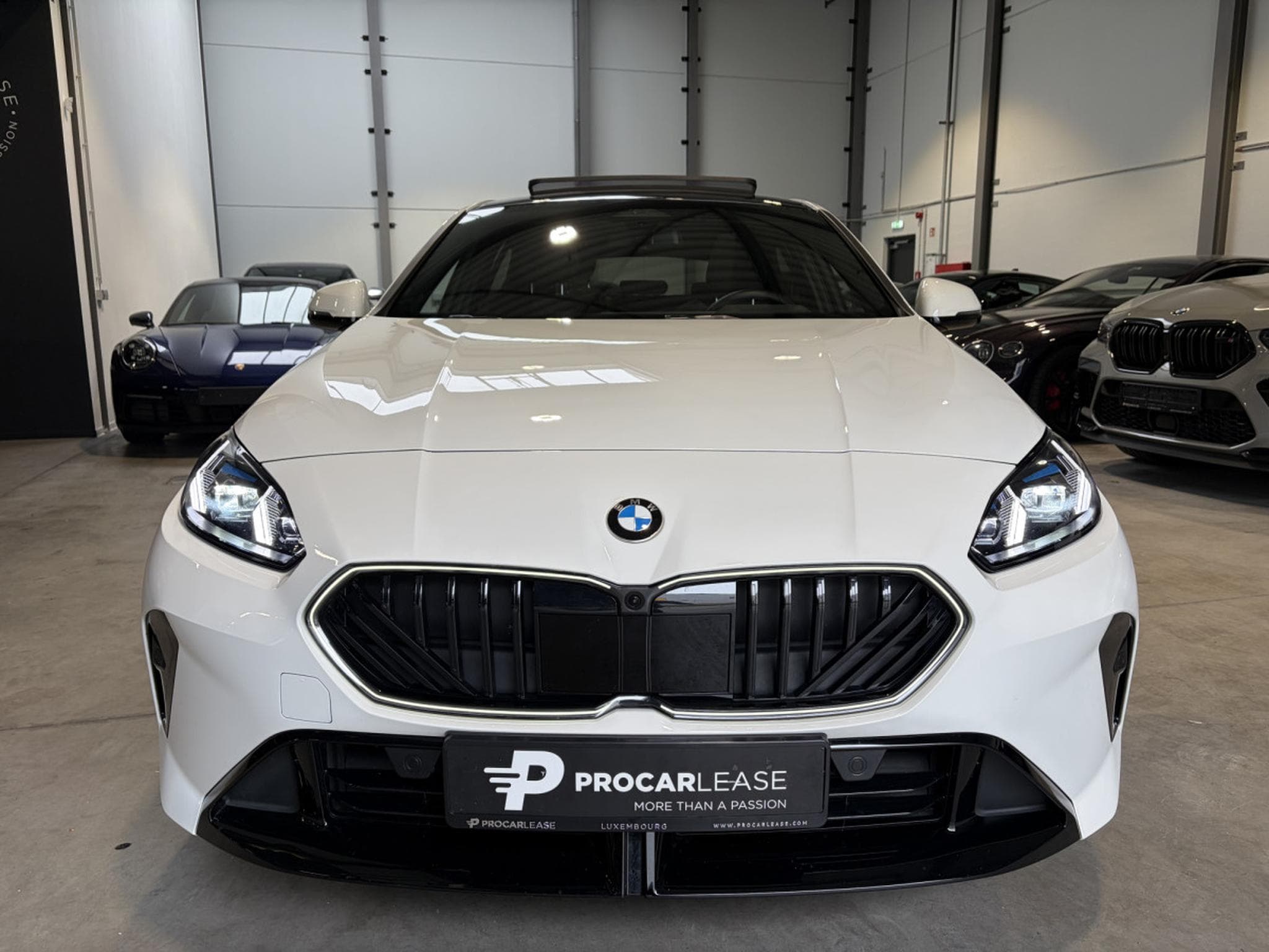 BMW 120 120 1 Limousine 120 M Sport/Mild Hybride (2025) - Photo 4