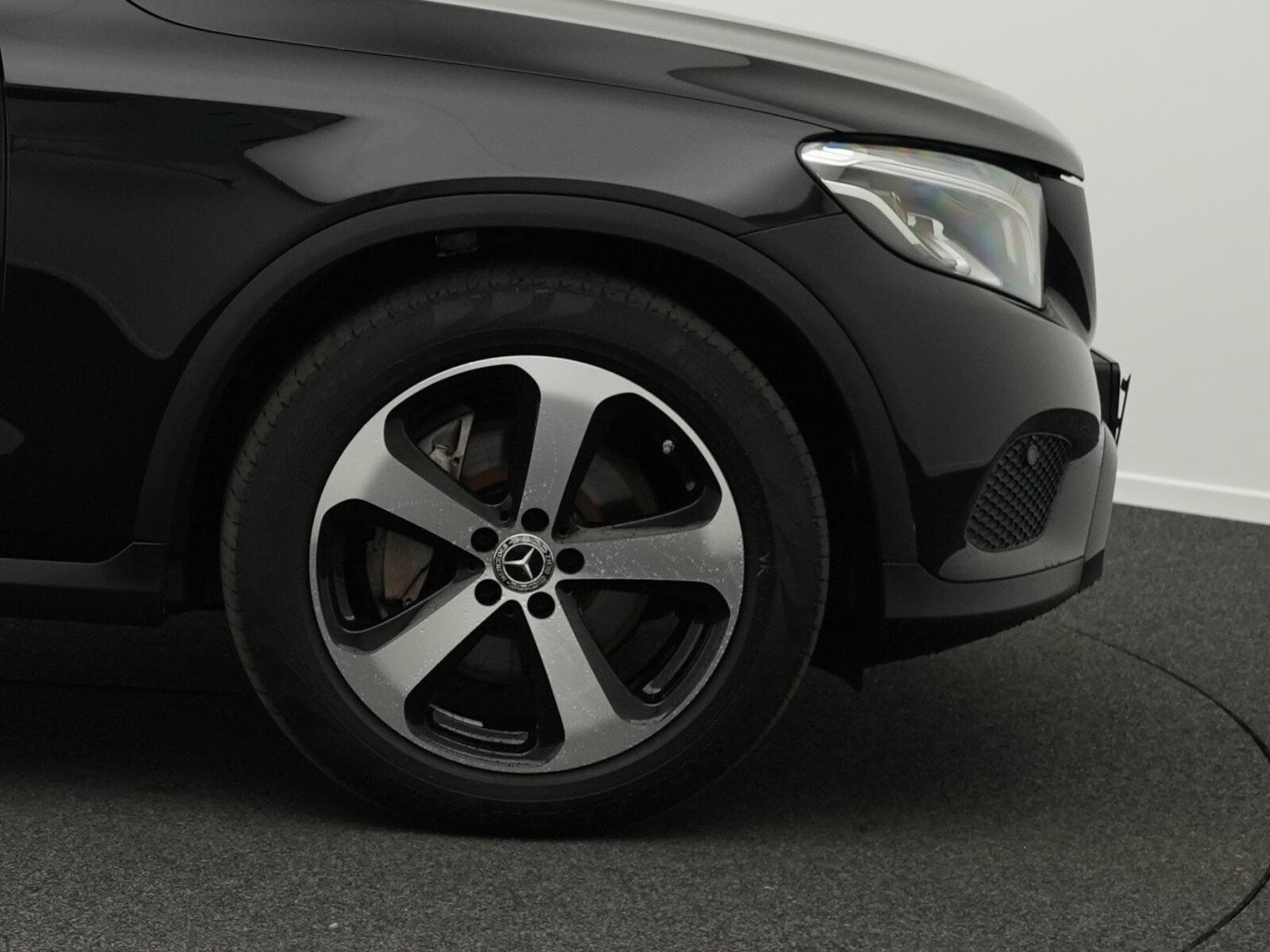 Mercedes GLC 220 d 4MATIC Exclusive+Night+Kamera+LED (2018) - Photo 6