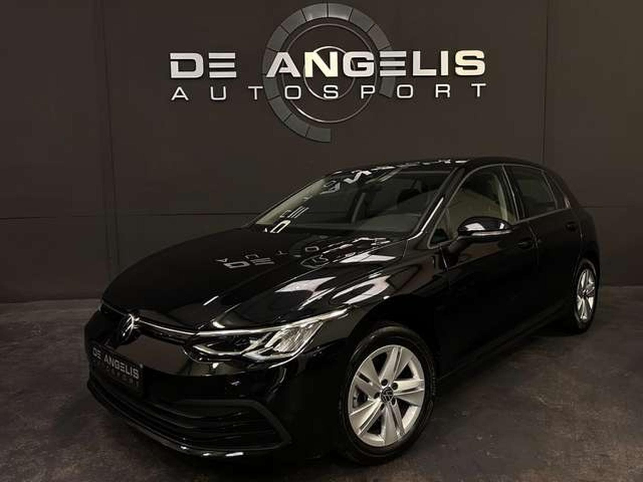 VW Golf 2.0 TDI 116 LIFE (2021) - Photo 1