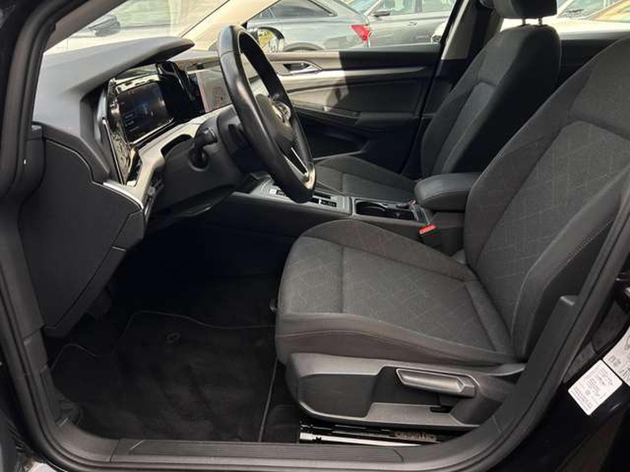 VW Golf 2.0 TDI 116 LIFE (2021) - Photo 13