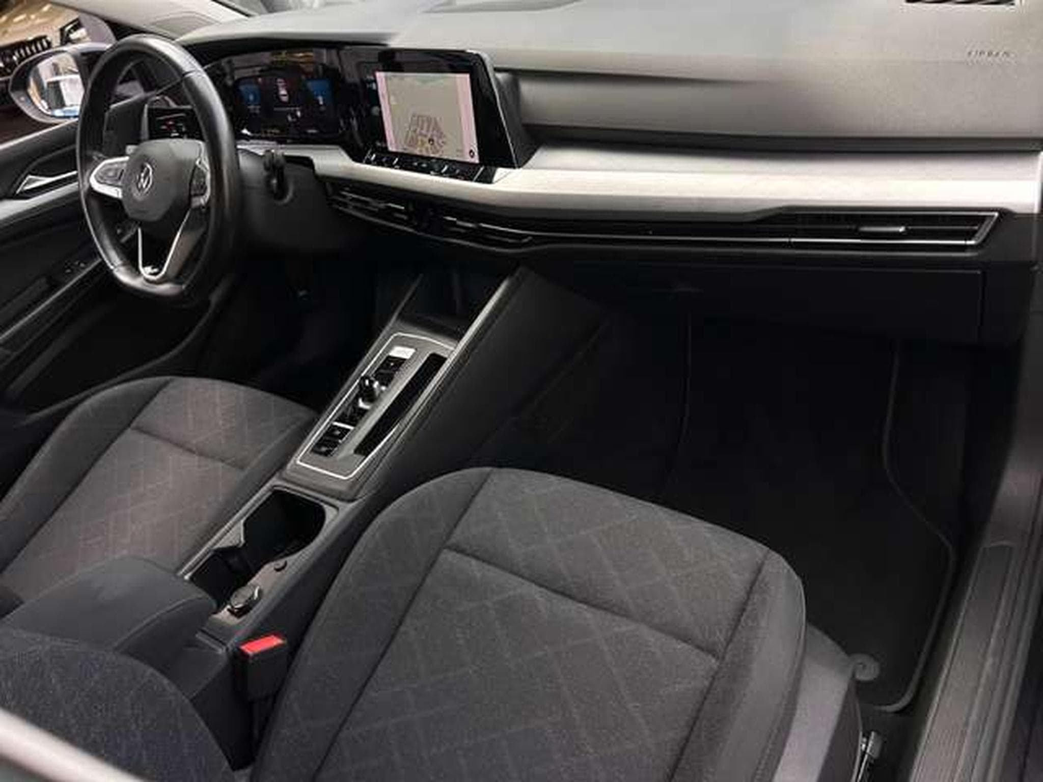 VW Golf 2.0 TDI 116 LIFE (2021) - Photo 15