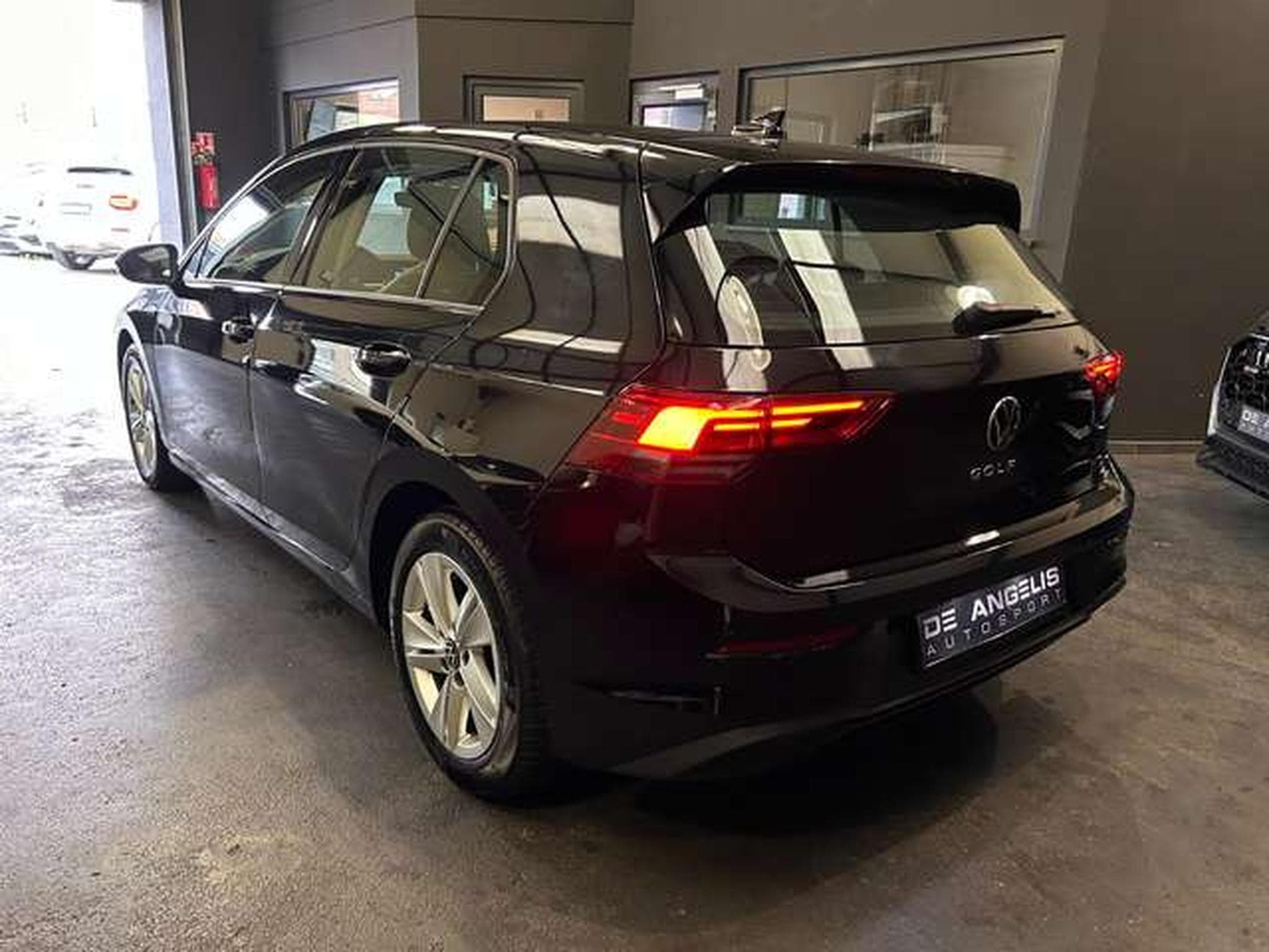 VW Golf 2.0 TDI 116 LIFE (2021) - Photo 6